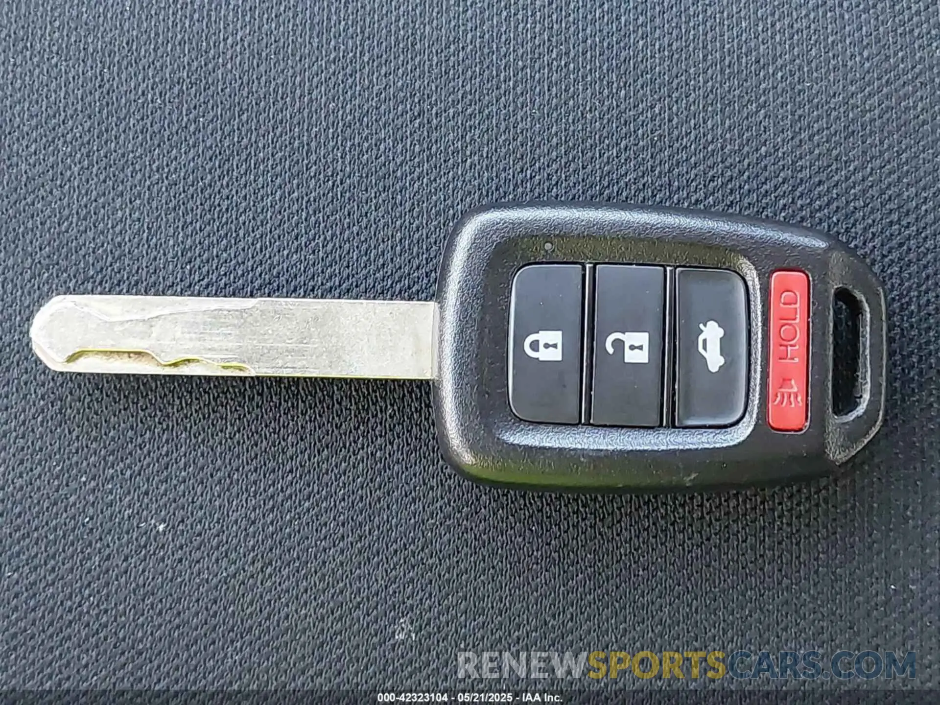 11 Photograph of a damaged car 19XFC2F65KE038312 HONDA CIVIC 2019