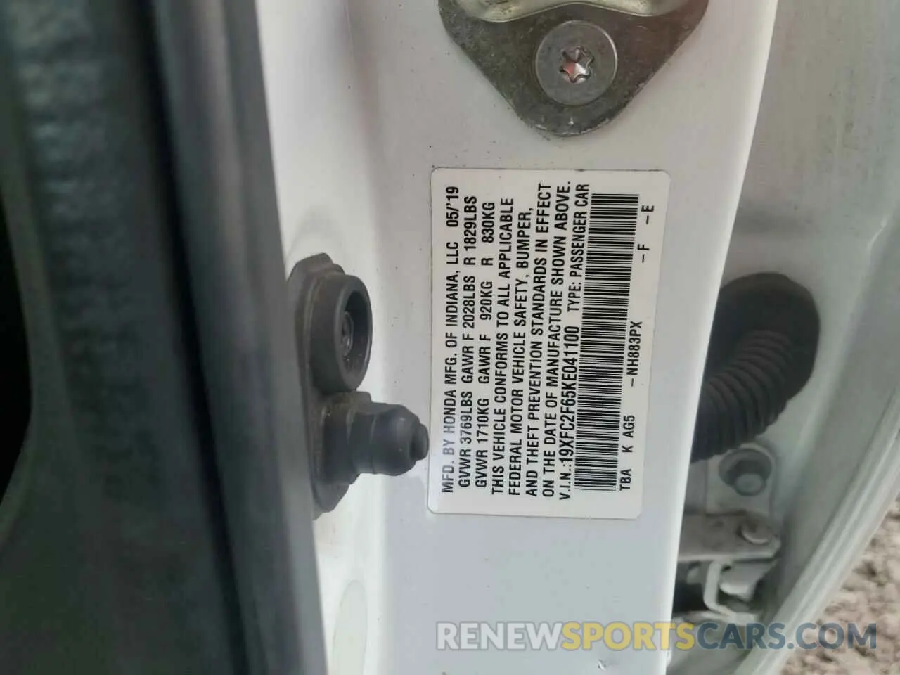12 Photograph of a damaged car 19XFC2F65KE041100 HONDA CIVIC 2019