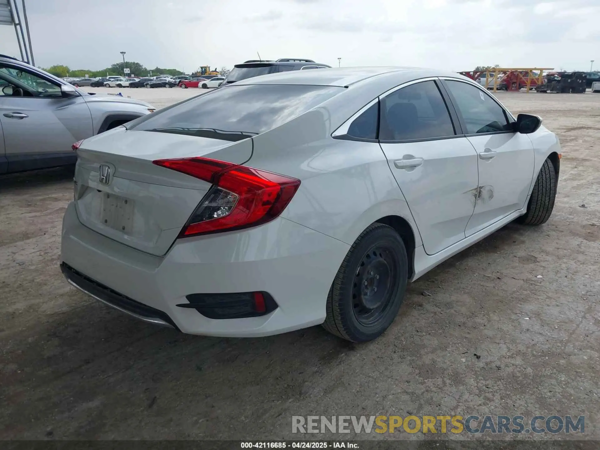 4 Photograph of a damaged car 19XFC2F65KE049844 HONDA CIVIC 2019