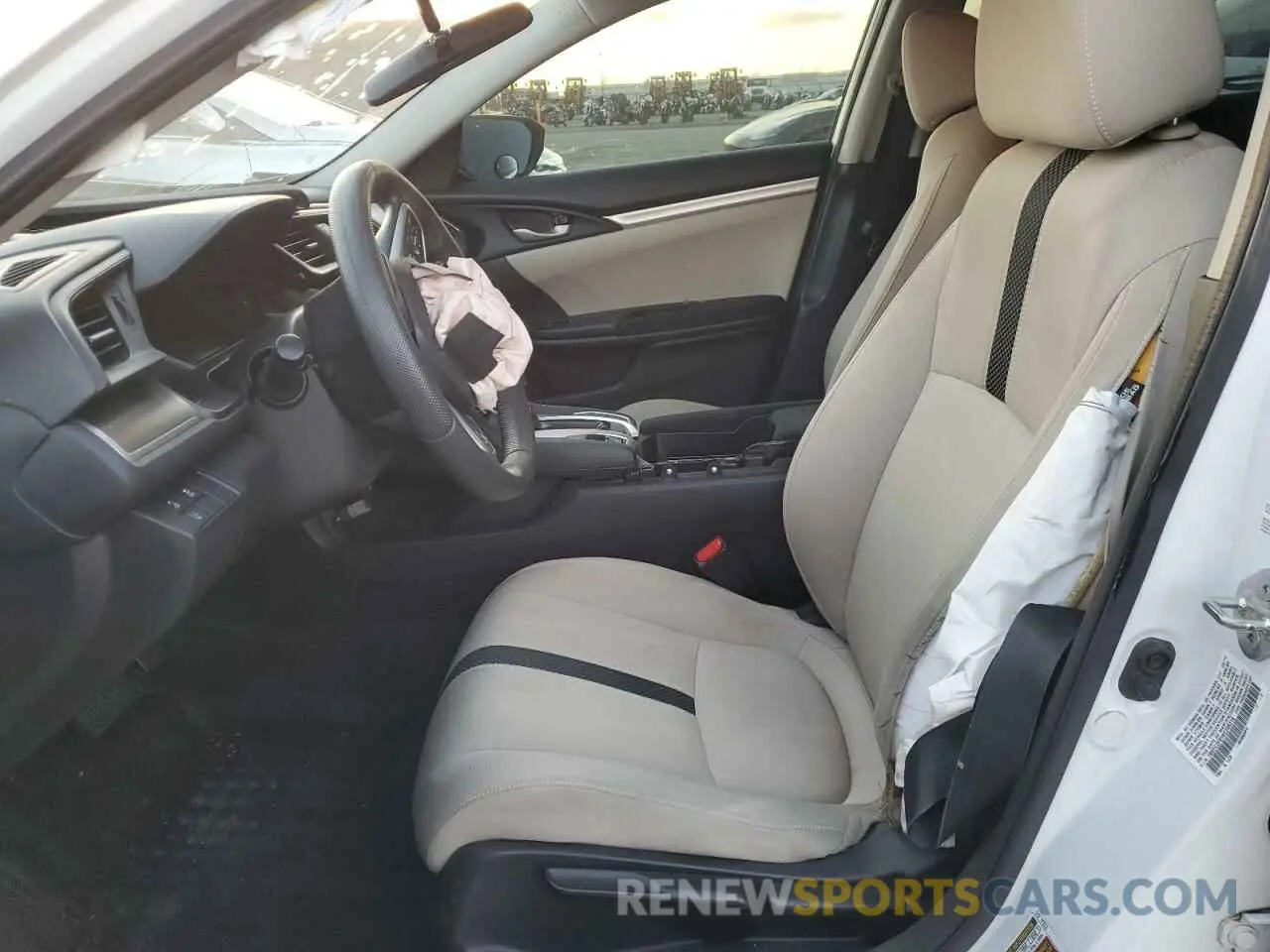 7 Photograph of a damaged car 19XFC2F65KE208216 HONDA CIVIC 2019