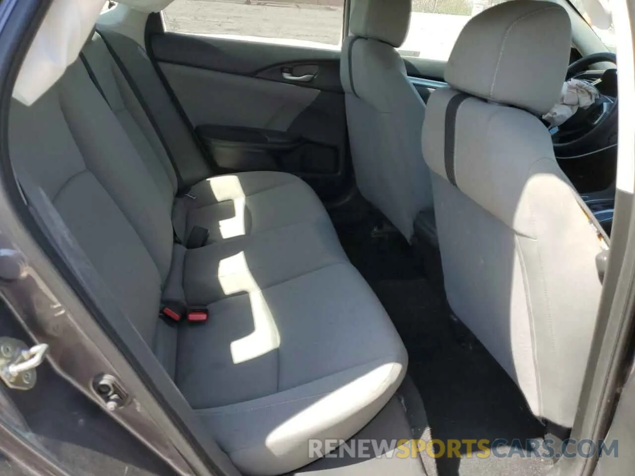 10 Photograph of a damaged car 19XFC2F66KE012771 HONDA CIVIC 2019