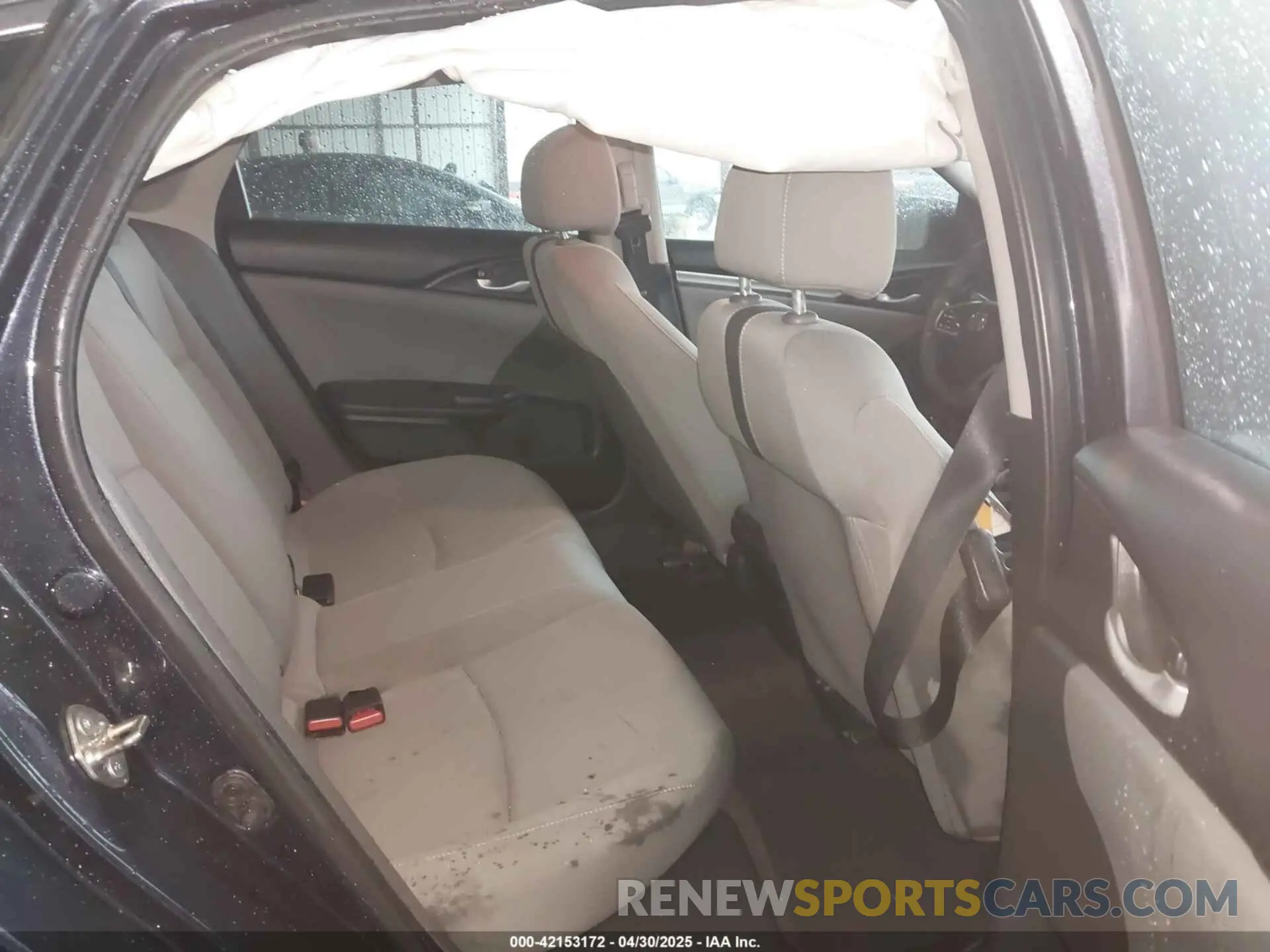 8 Photograph of a damaged car 19XFC2F66KE012995 HONDA CIVIC 2019