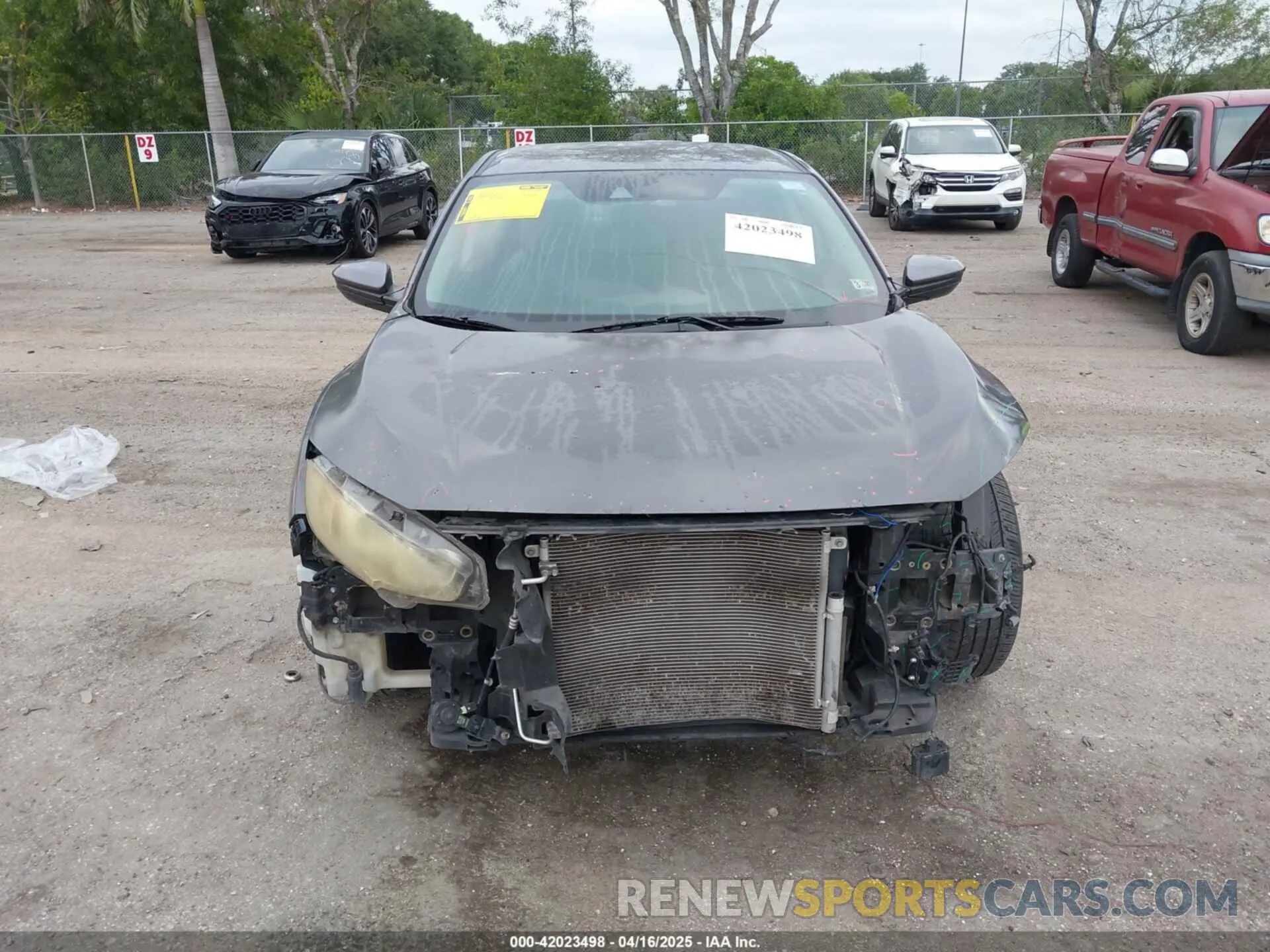 12 Photograph of a damaged car 19XFC2F66KE024399 HONDA CIVIC 2019