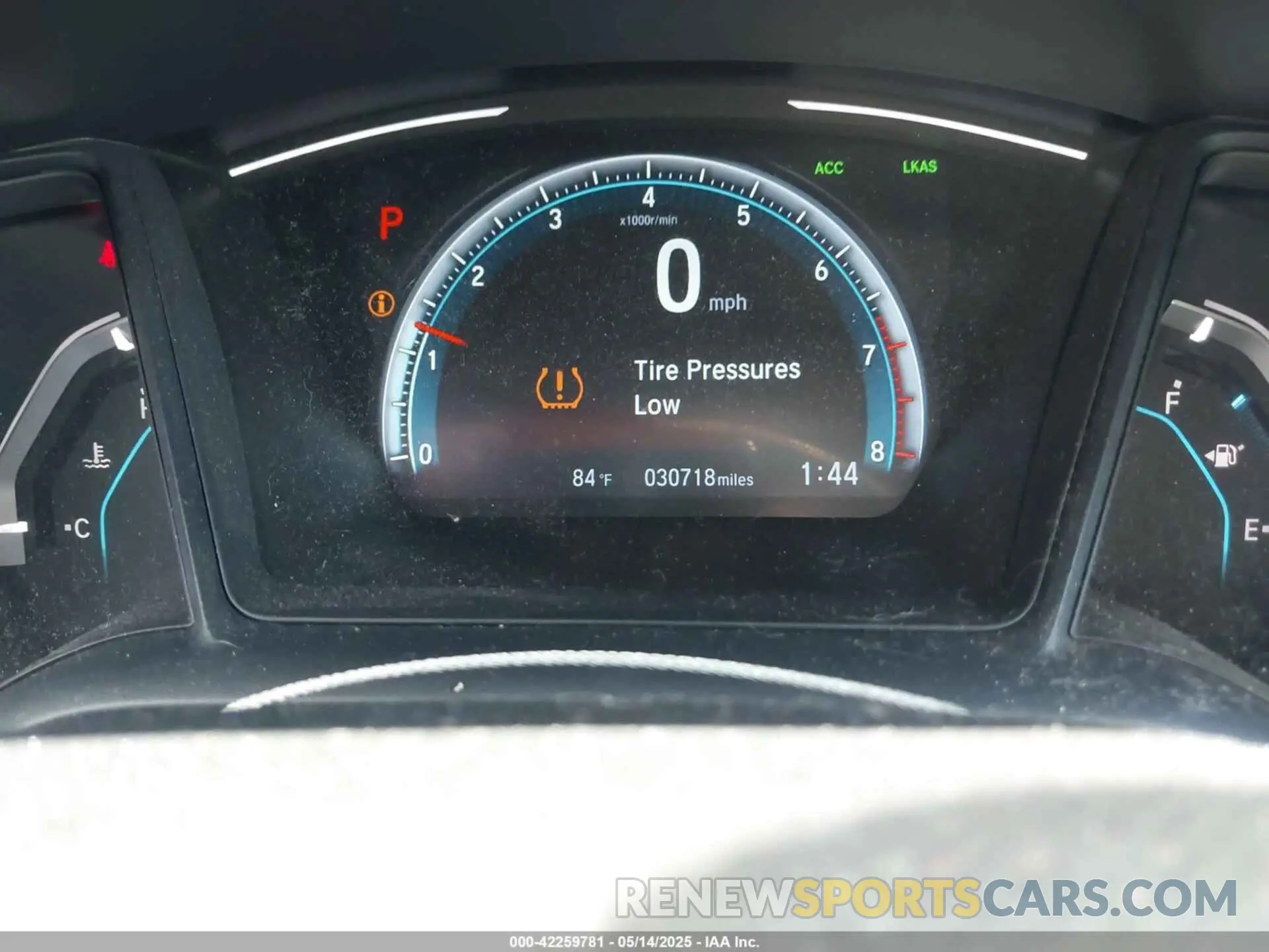 7 Photograph of a damaged car 19XFC2F66KE031966 HONDA CIVIC 2019