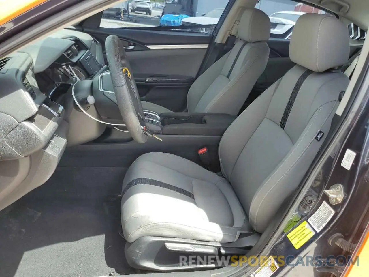 7 Photograph of a damaged car 19XFC2F66KE039629 HONDA CIVIC 2019