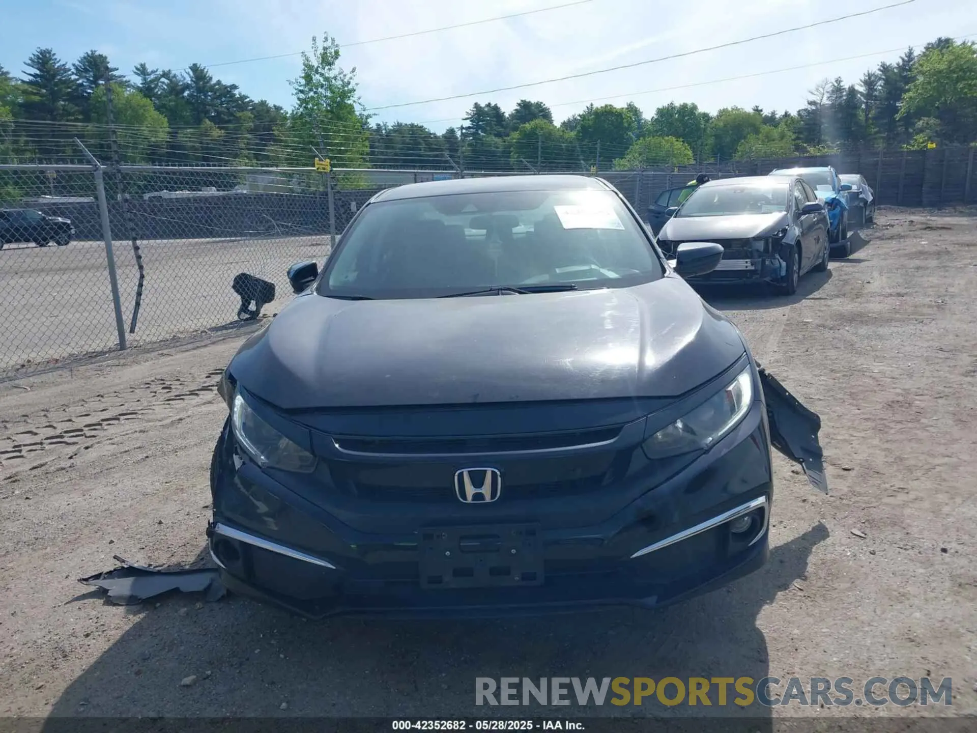 12 Photograph of a damaged car 19XFC2F66KE202263 HONDA CIVIC 2019