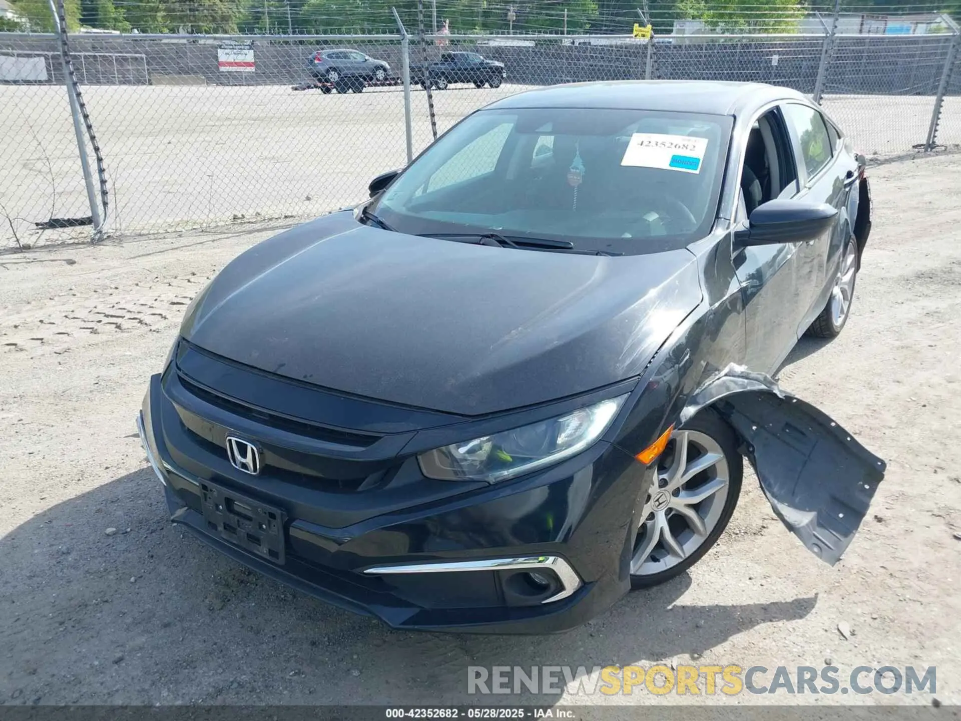 2 Photograph of a damaged car 19XFC2F66KE202263 HONDA CIVIC 2019