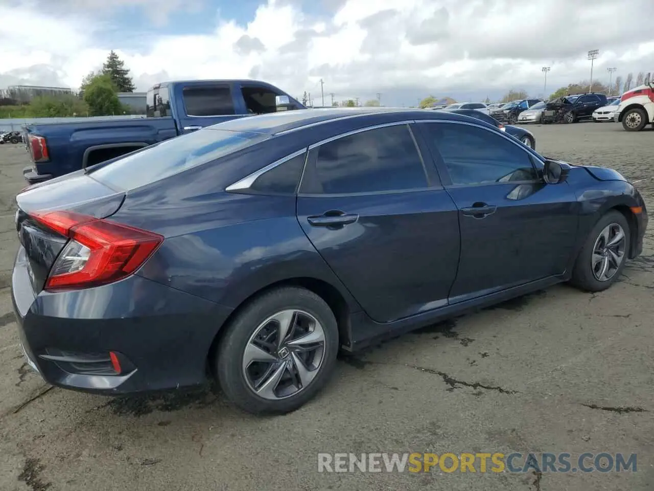 3 Photograph of a damaged car 19XFC2F66KE207835 HONDA CIVIC 2019
