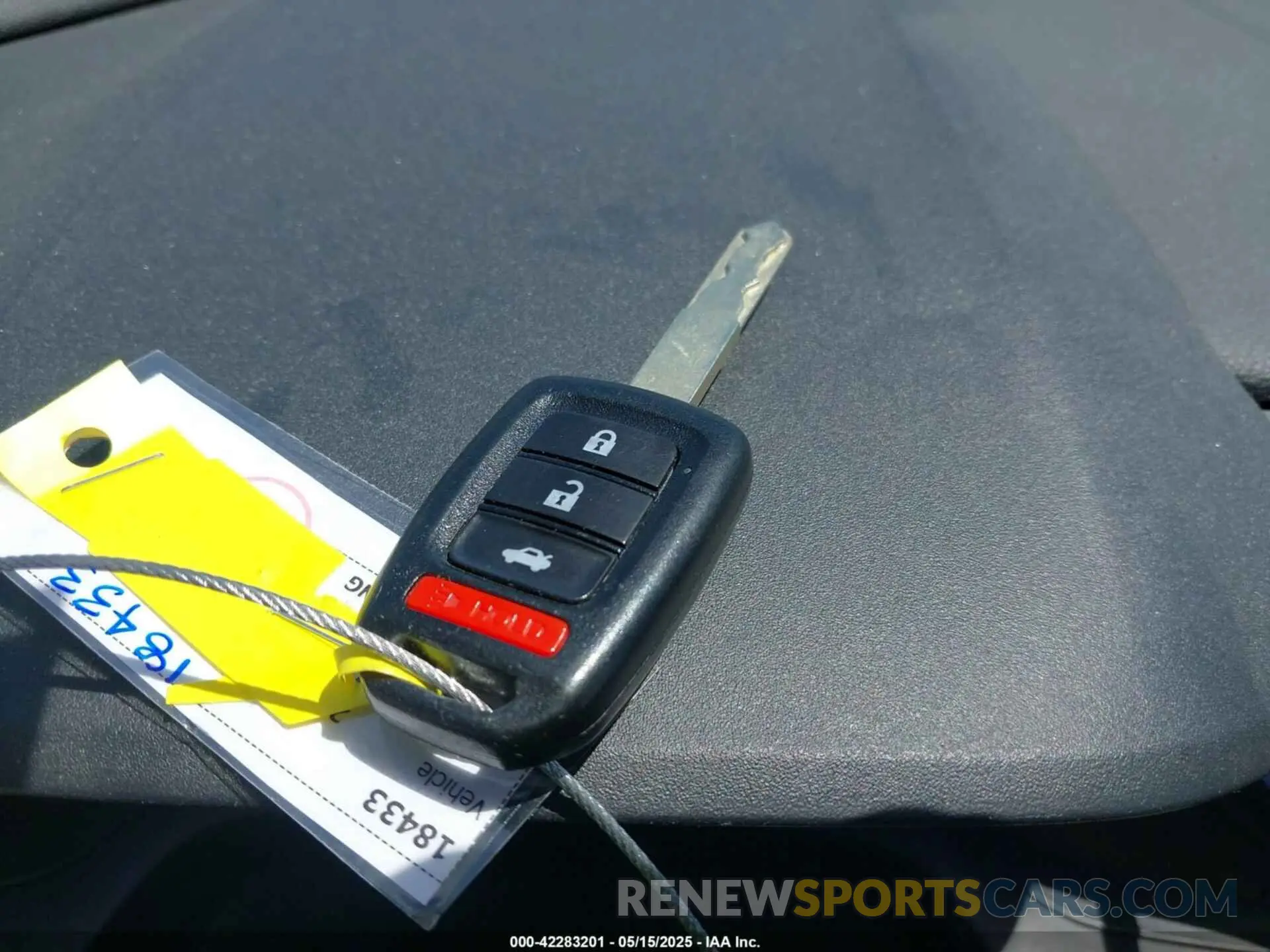 11 Photograph of a damaged car 19XFC2F66KE209682 HONDA CIVIC 2019
