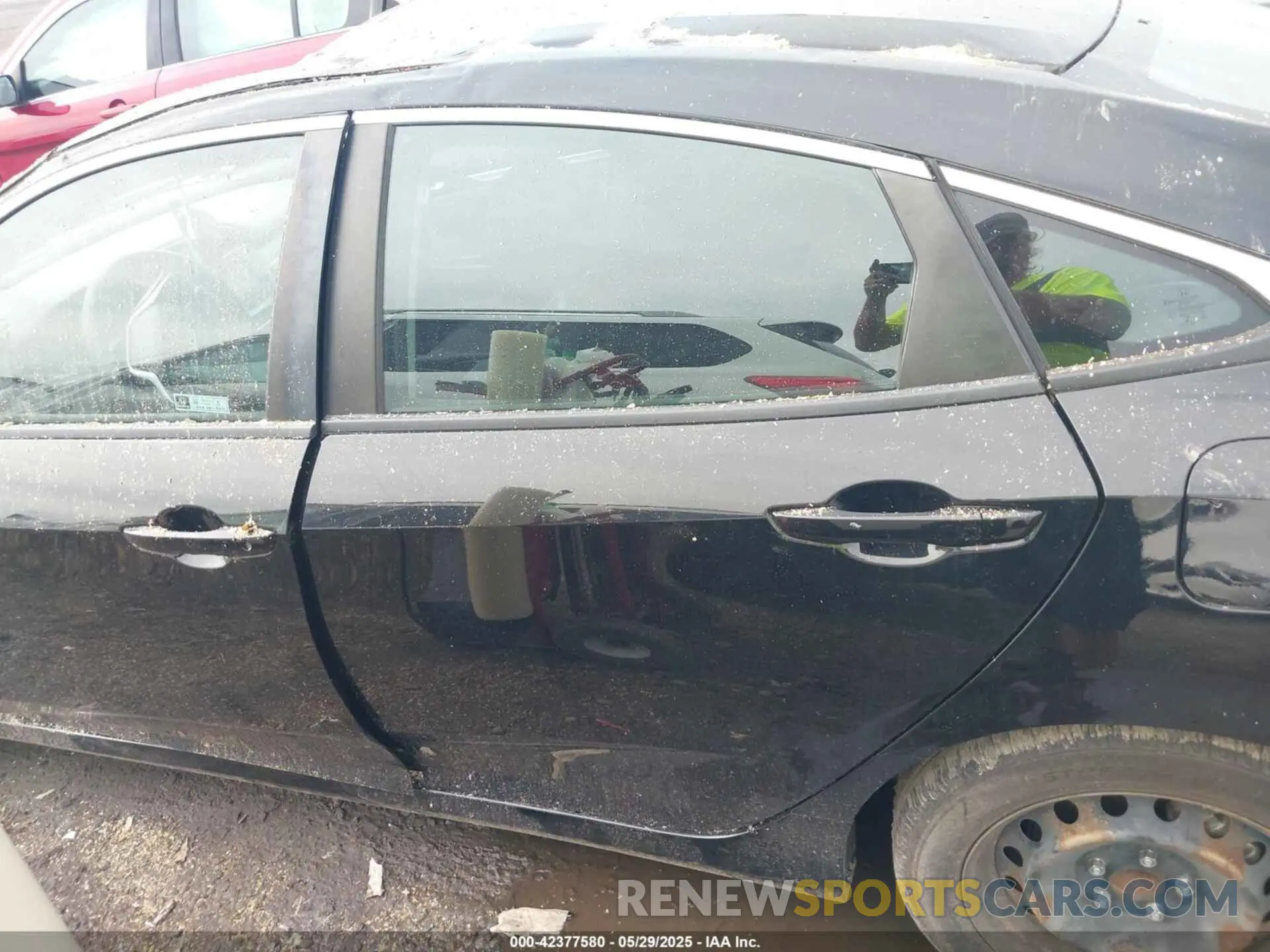14 Photograph of a damaged car 19XFC2F67KE011063 HONDA CIVIC 2019