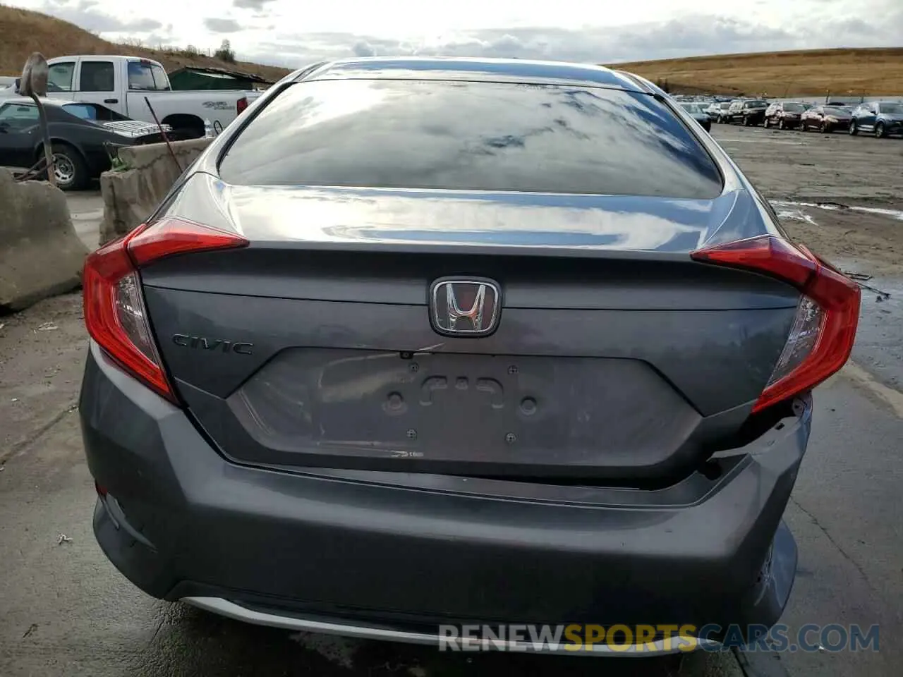 6 Photograph of a damaged car 19XFC2F67KE011709 HONDA CIVIC 2019