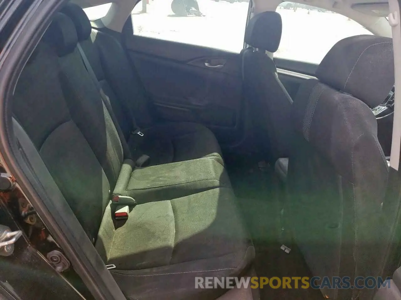 10 Photograph of a damaged car 19XFC2F67KE013203 HONDA CIVIC 2019