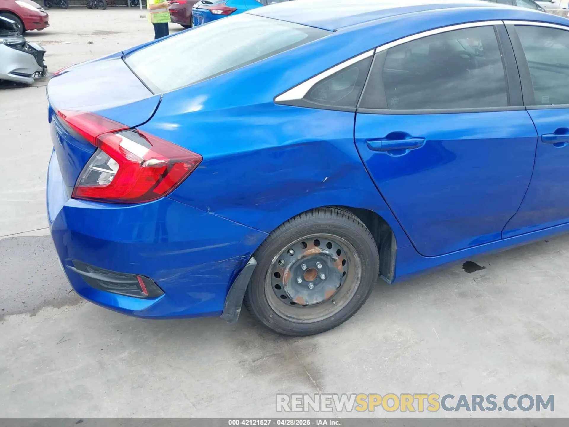 6 Photograph of a damaged car 19XFC2F67KE034164 HONDA CIVIC 2019