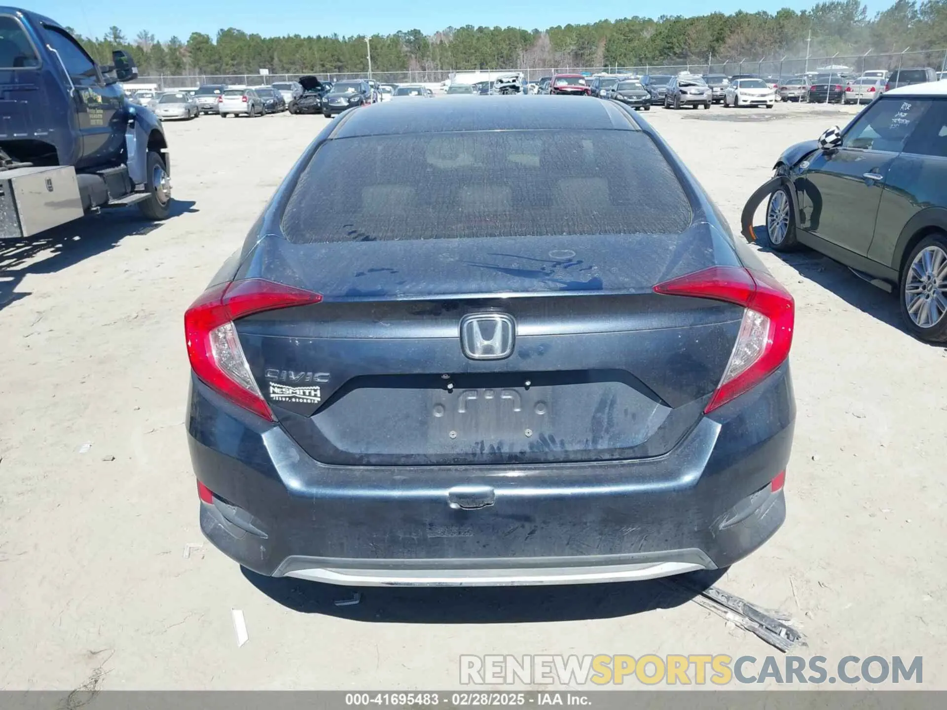 16 Photograph of a damaged car 19XFC2F67KE040661 HONDA CIVIC 2019