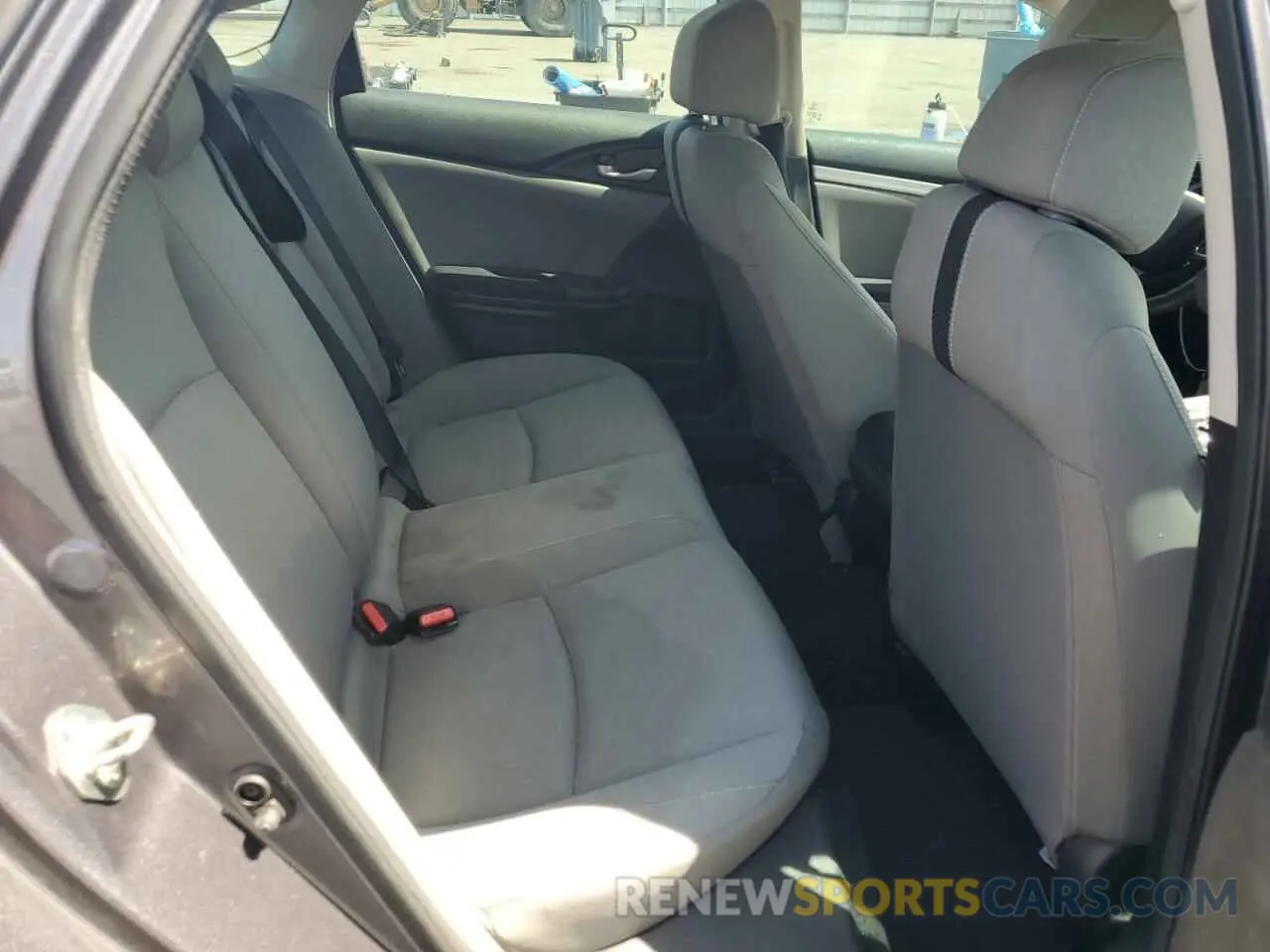 10 Photograph of a damaged car 19XFC2F67KE042135 HONDA CIVIC 2019
