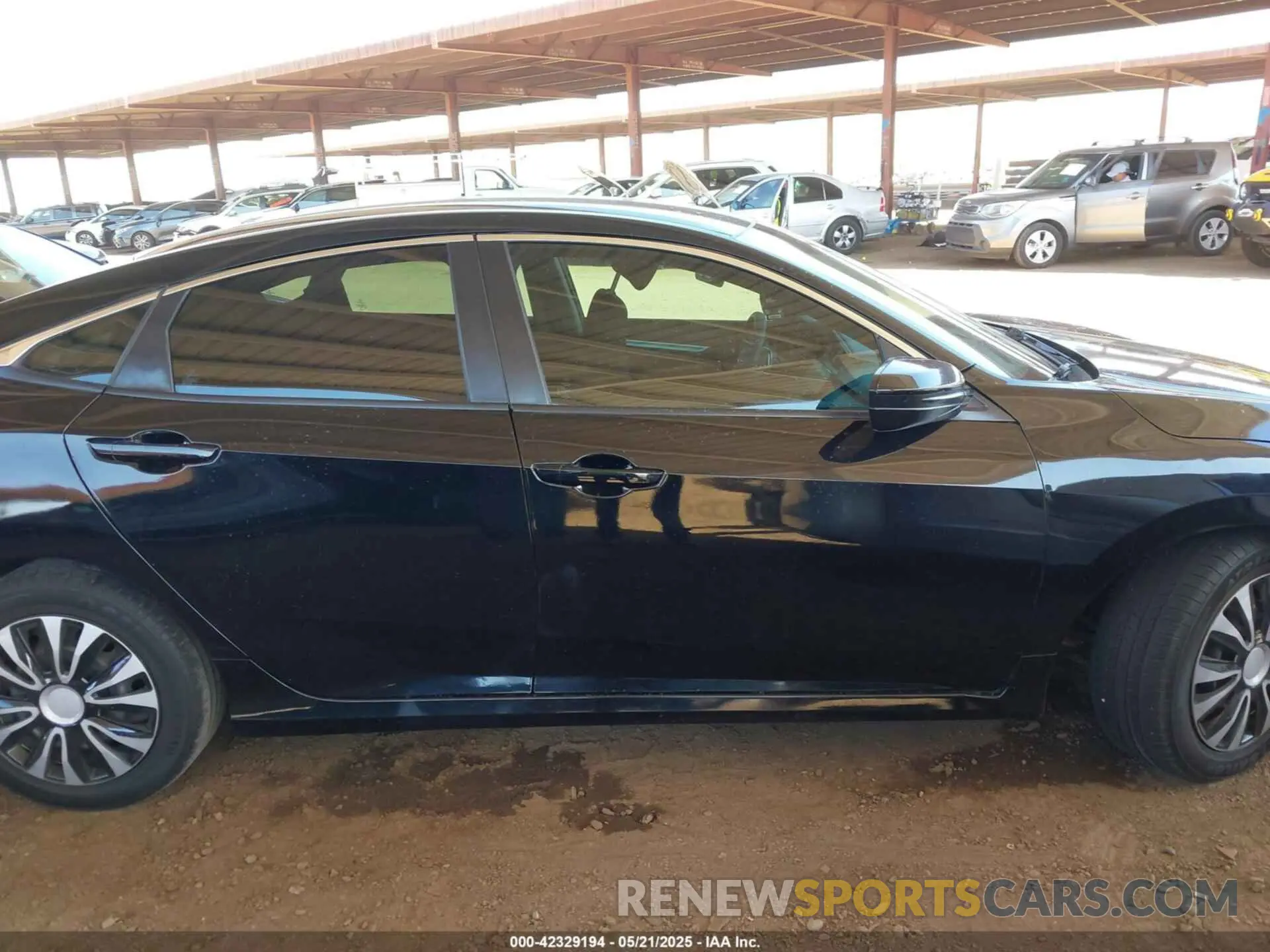12 Photograph of a damaged car 19XFC2F67KE045746 HONDA CIVIC 2019