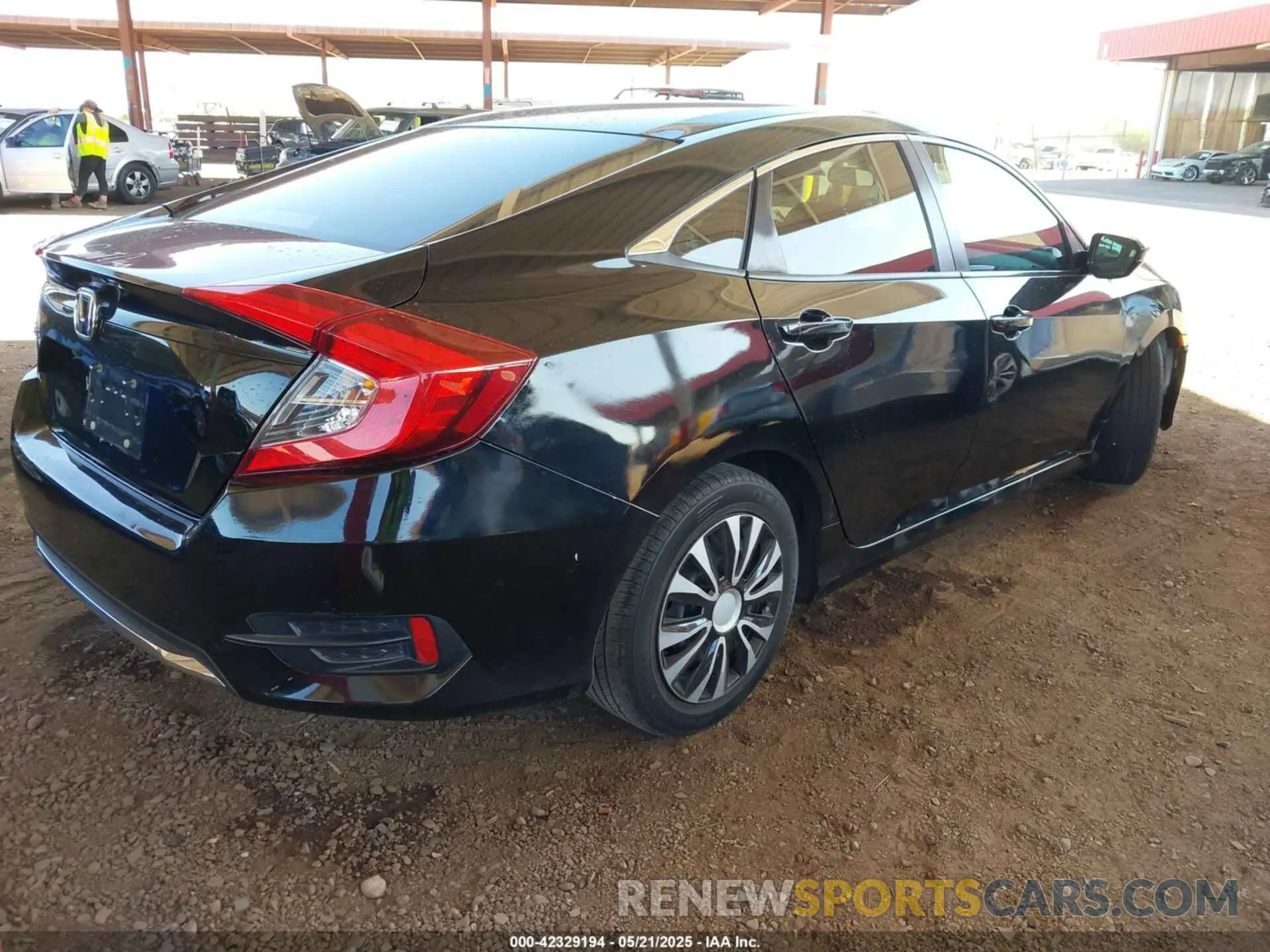 4 Photograph of a damaged car 19XFC2F67KE045746 HONDA CIVIC 2019
