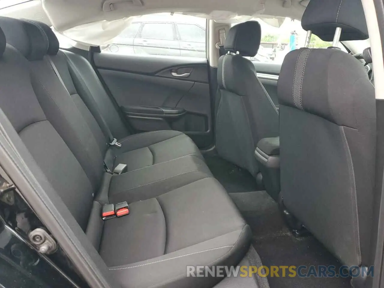 10 Photograph of a damaged car 19XFC2F67KE050669 HONDA CIVIC 2019