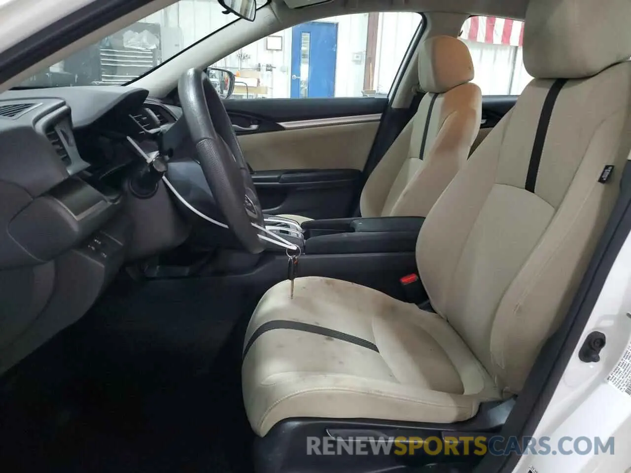 7 Photograph of a damaged car 19XFC2F67KE207987 HONDA CIVIC 2019