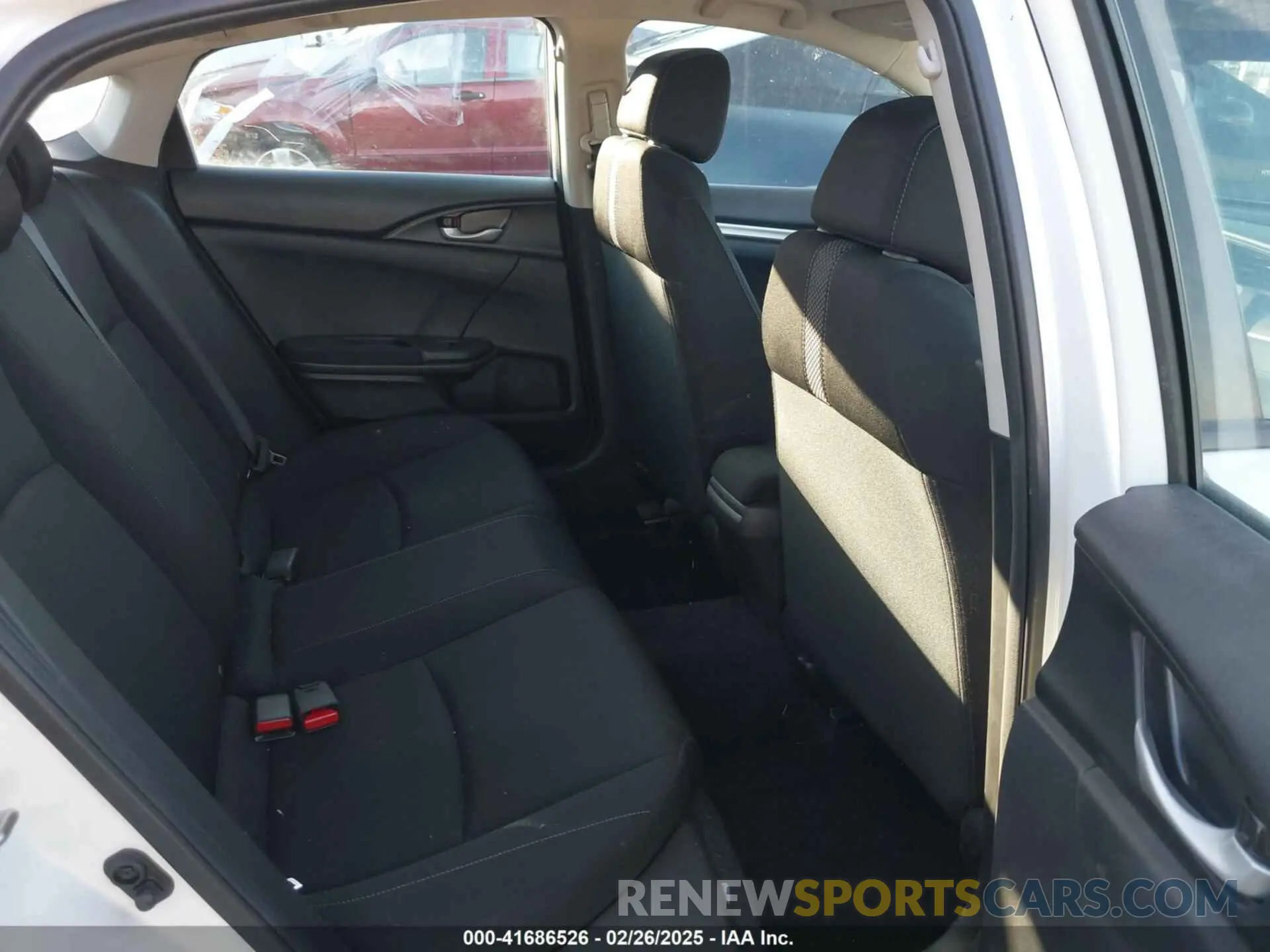 8 Photograph of a damaged car 19XFC2F67KE208167 HONDA CIVIC 2019