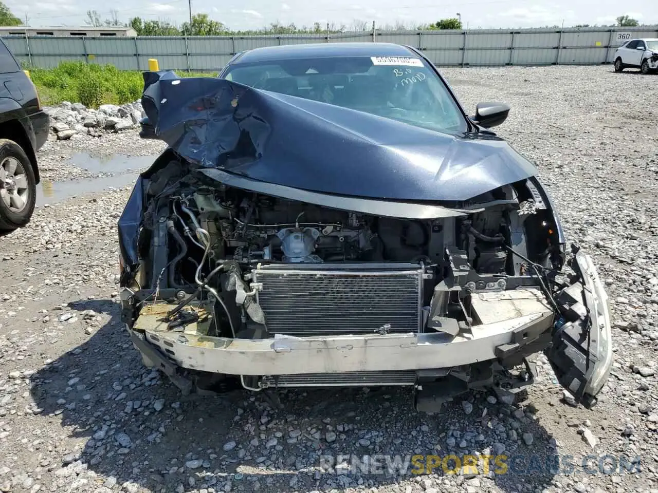 5 Photograph of a damaged car 19XFC2F68KE001402 HONDA CIVIC 2019