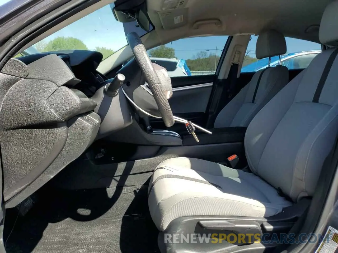 7 Photograph of a damaged car 19XFC2F68KE003117 HONDA CIVIC 2019
