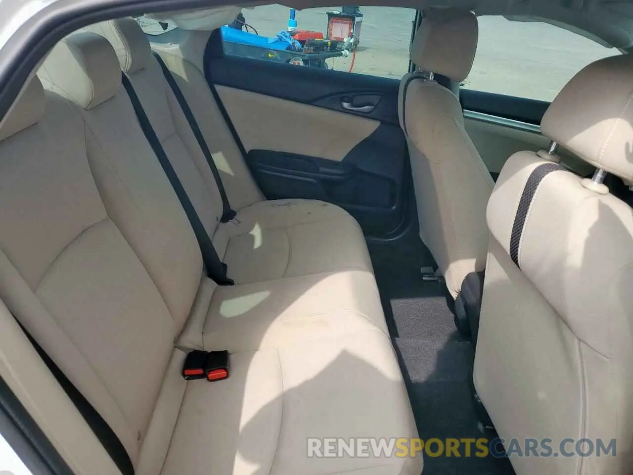 10 Photograph of a damaged car 19XFC2F68KE005157 HONDA CIVIC 2019