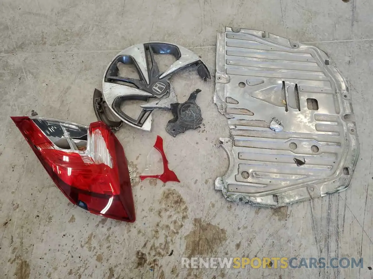 12 Photograph of a damaged car 19XFC2F68KE011783 HONDA CIVIC 2019