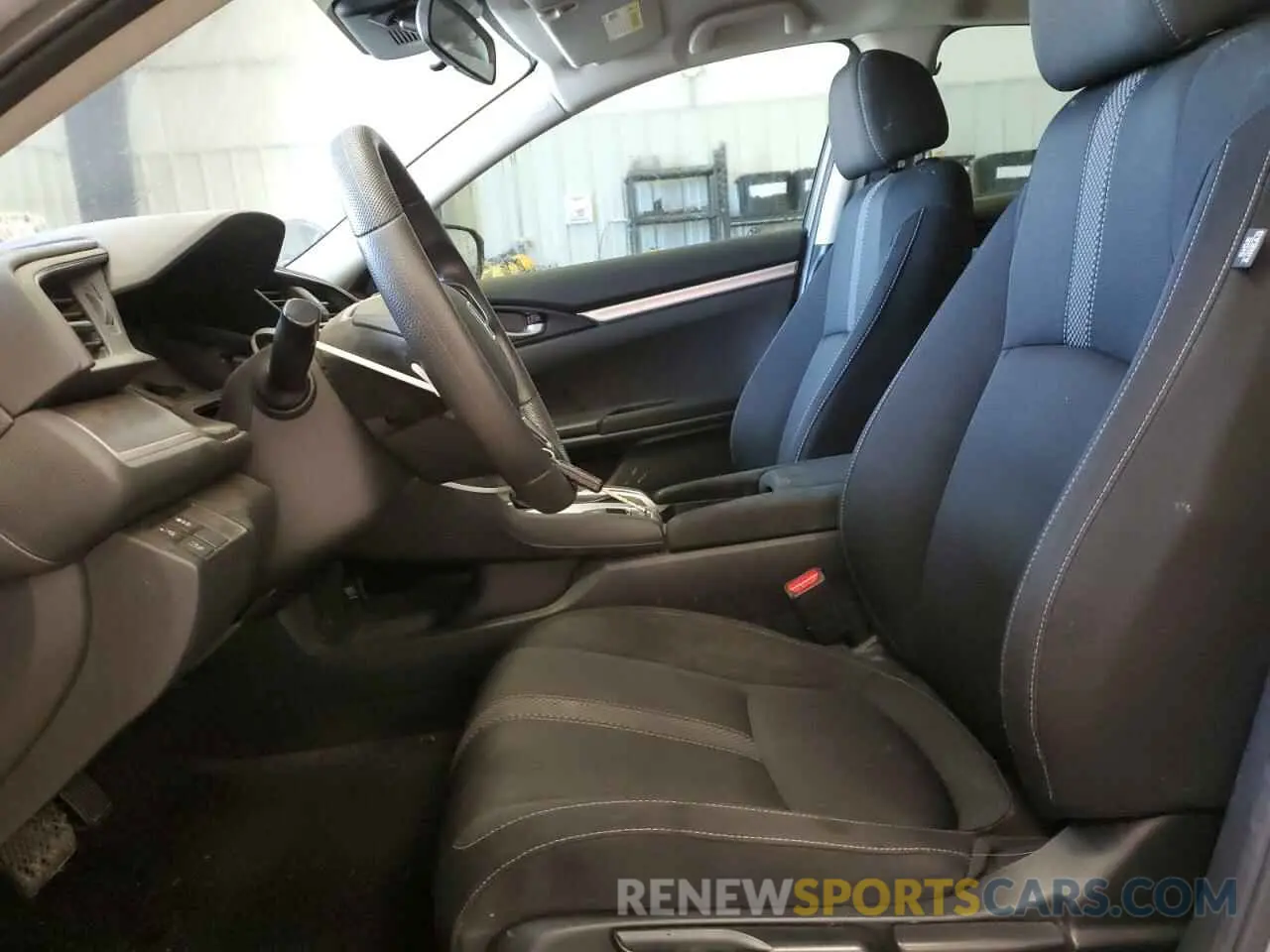7 Photograph of a damaged car 19XFC2F68KE011783 HONDA CIVIC 2019