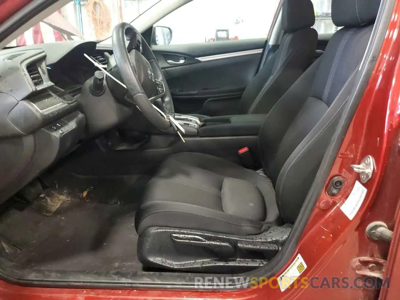 7 Photograph of a damaged car 19XFC2F68KE013548 HONDA CIVIC 2019
