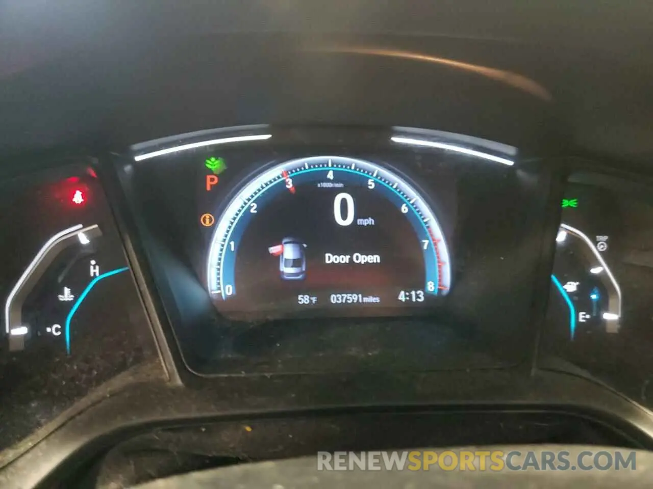 9 Photograph of a damaged car 19XFC2F68KE013548 HONDA CIVIC 2019