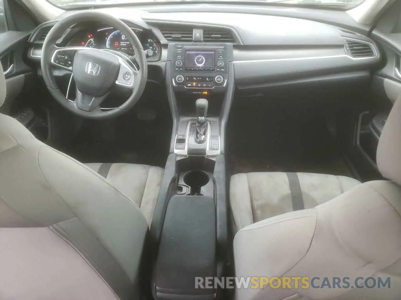 8 Photograph of a damaged car 19XFC2F68KE027773 HONDA CIVIC 2019