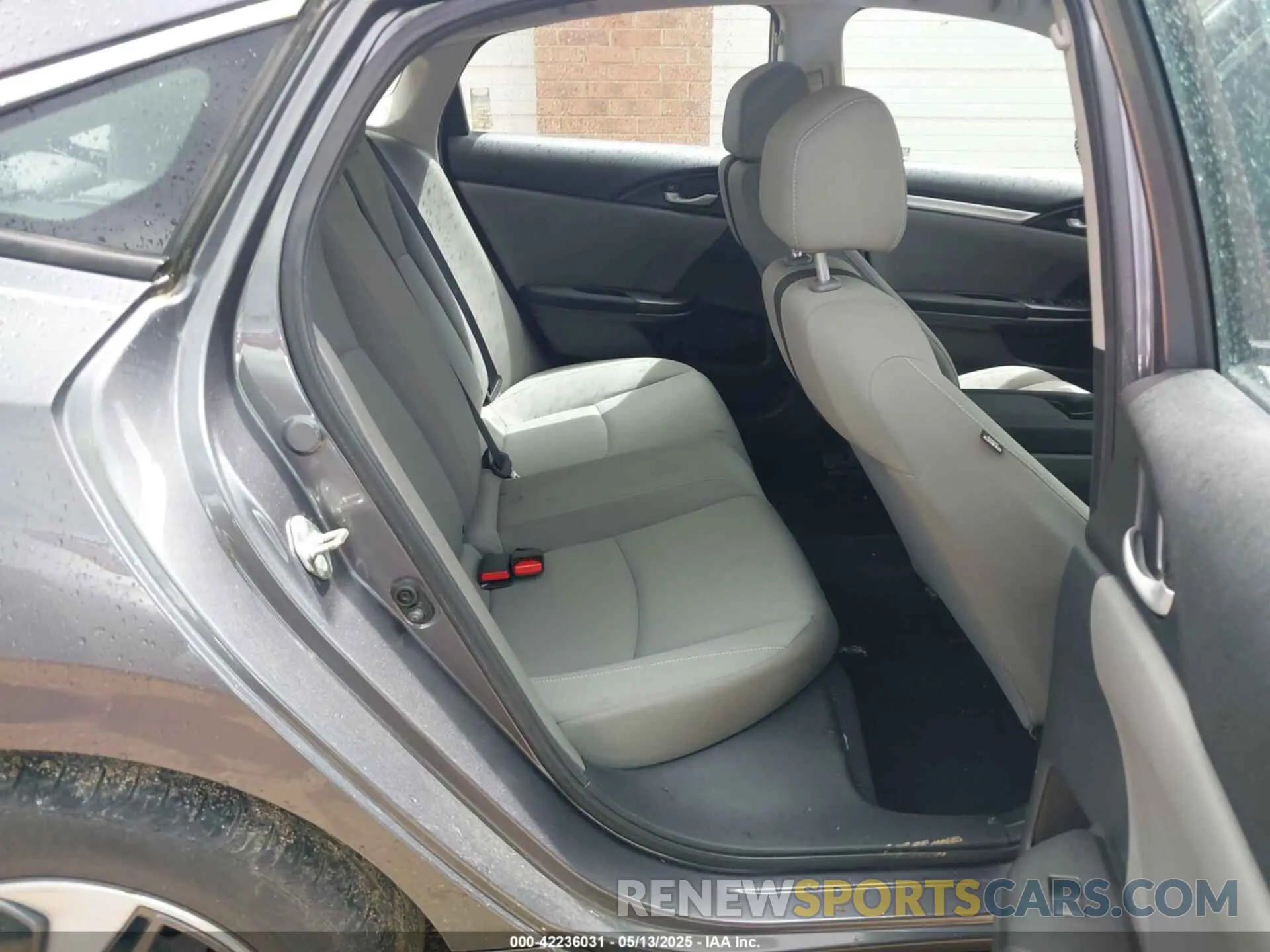 8 Photograph of a damaged car 19XFC2F68KE029927 HONDA CIVIC 2019