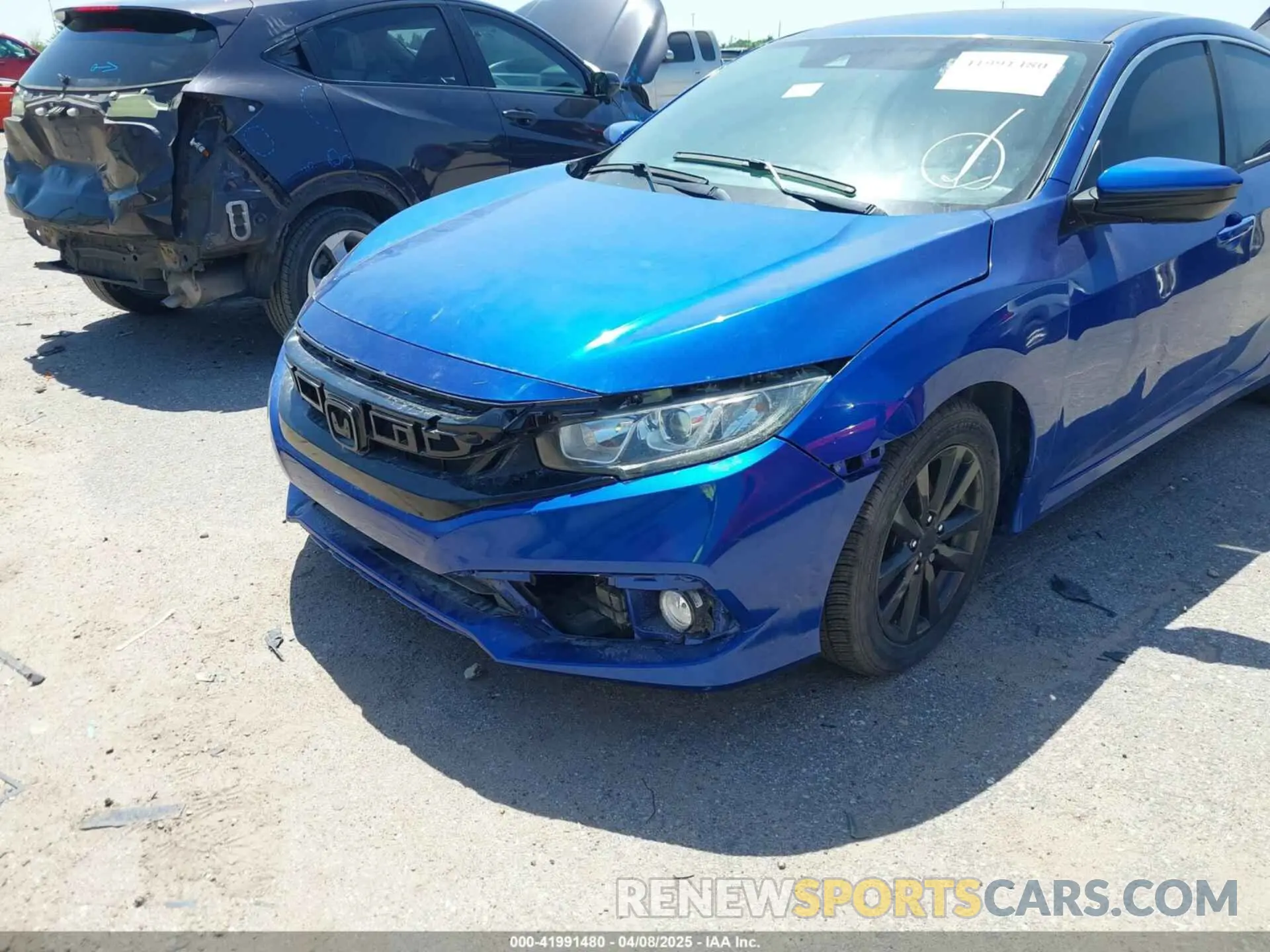 17 Photograph of a damaged car 19XFC2F68KE036912 HONDA CIVIC 2019
