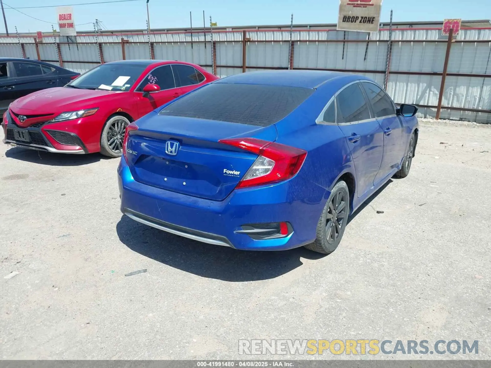 4 Photograph of a damaged car 19XFC2F68KE036912 HONDA CIVIC 2019