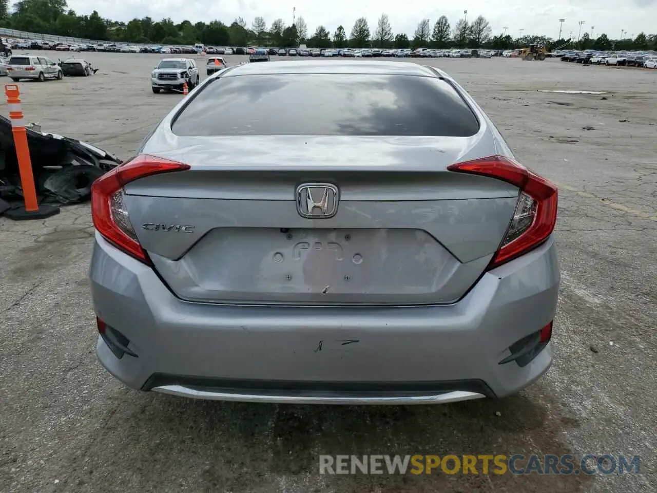6 Photograph of a damaged car 19XFC2F68KE038434 HONDA CIVIC 2019