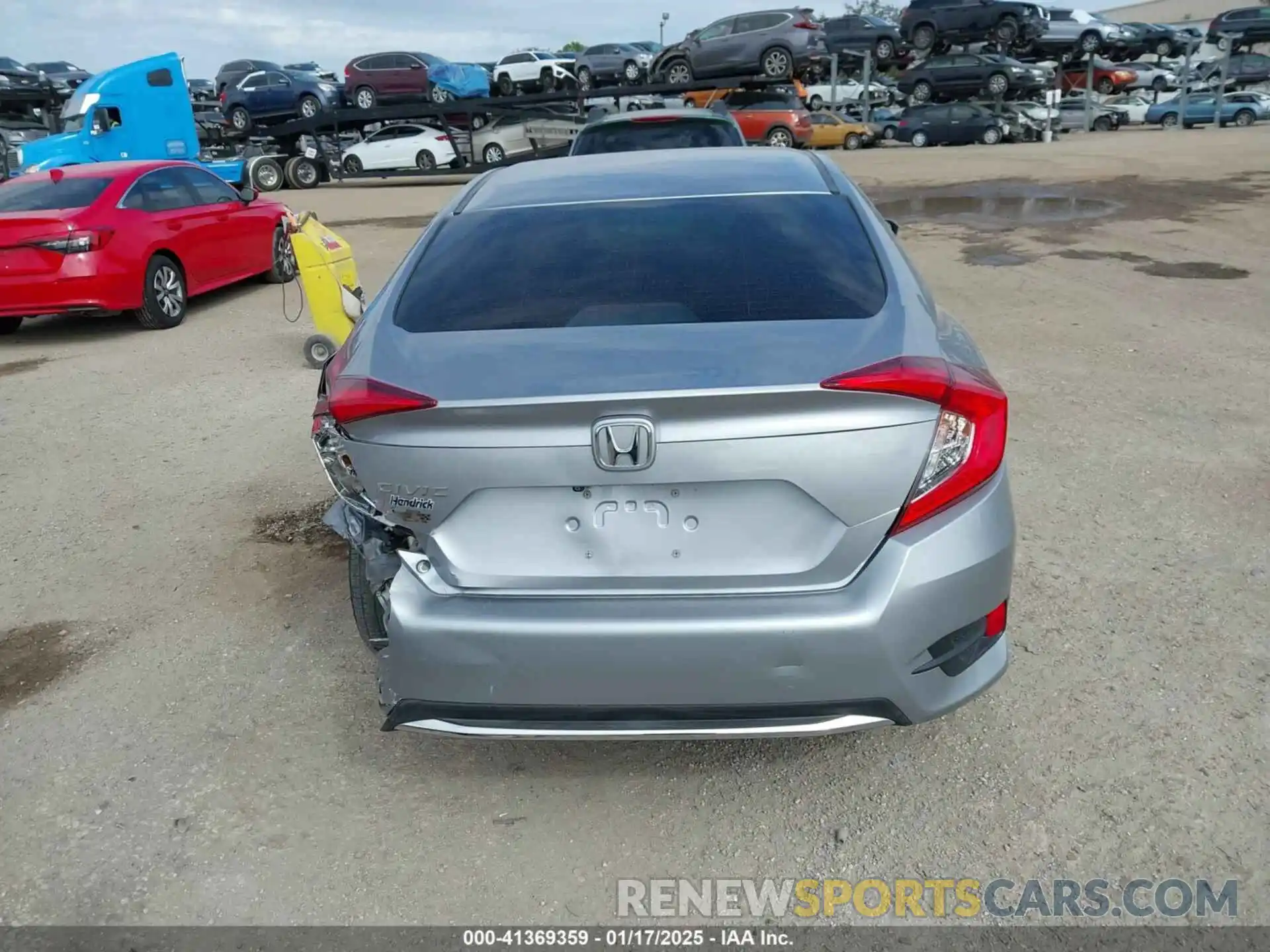 16 Photograph of a damaged car 19XFC2F68KE046677 HONDA CIVIC 2019