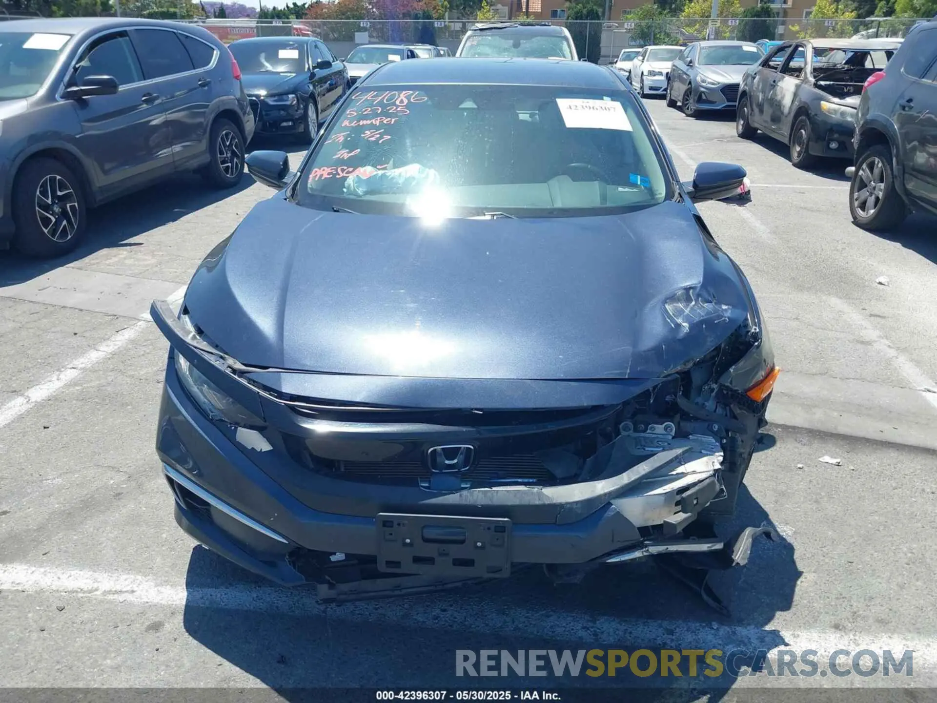 12 Photograph of a damaged car 19XFC2F68KE207013 HONDA CIVIC 2019
