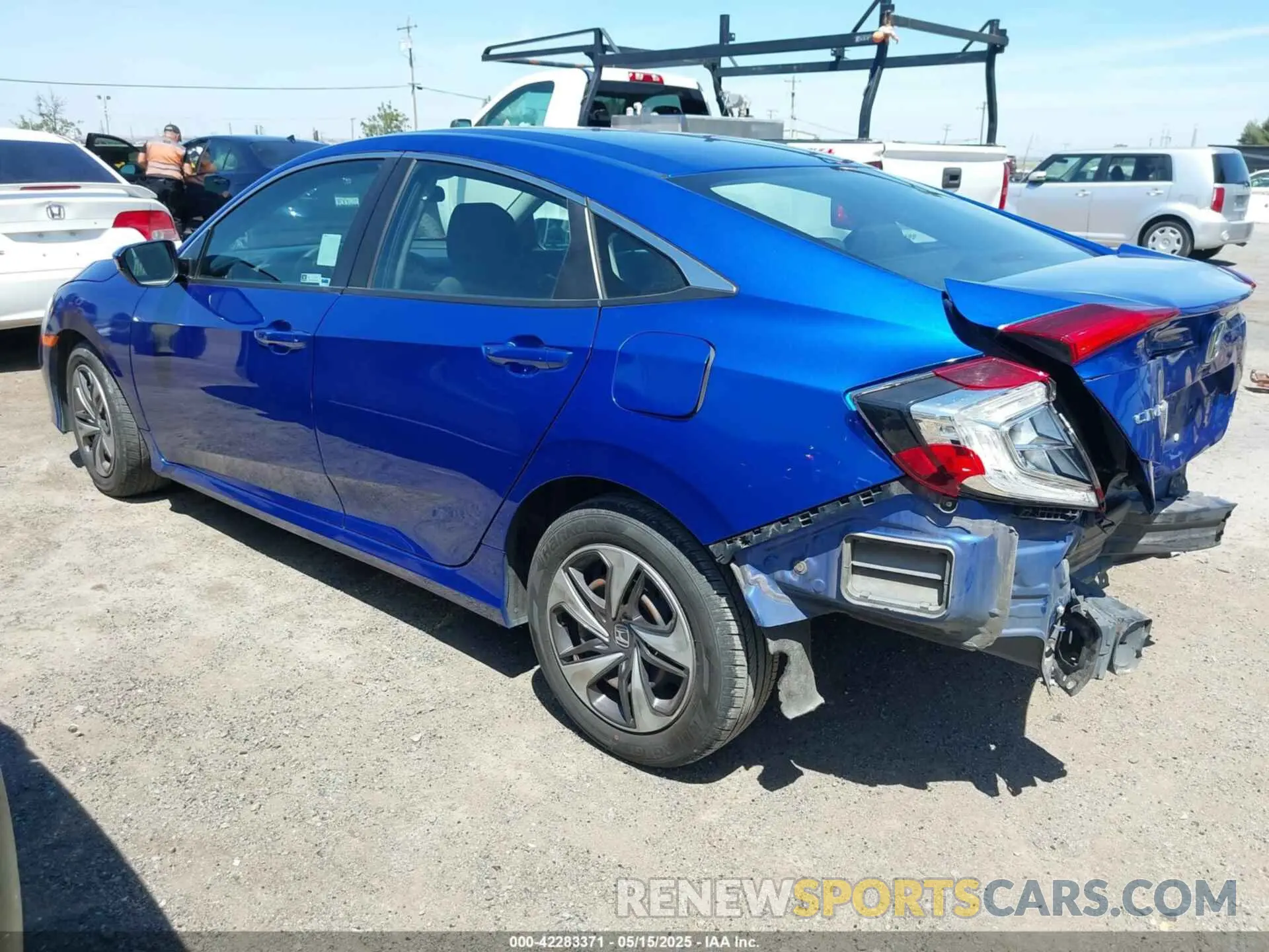 3 Photograph of a damaged car 19XFC2F68KE214611 HONDA CIVIC 2019
