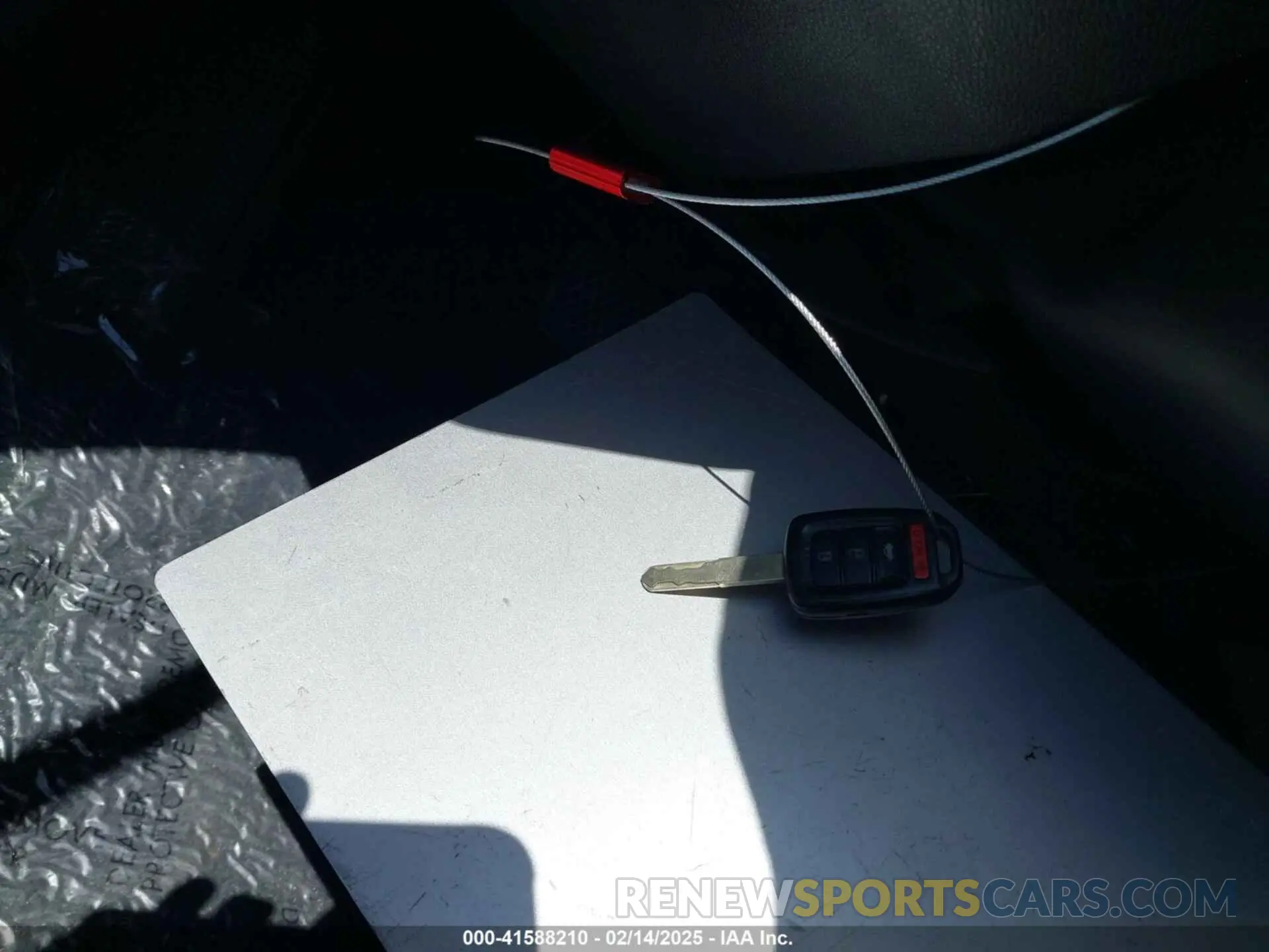 11 Photograph of a damaged car 19XFC2F69KE042024 HONDA CIVIC 2019