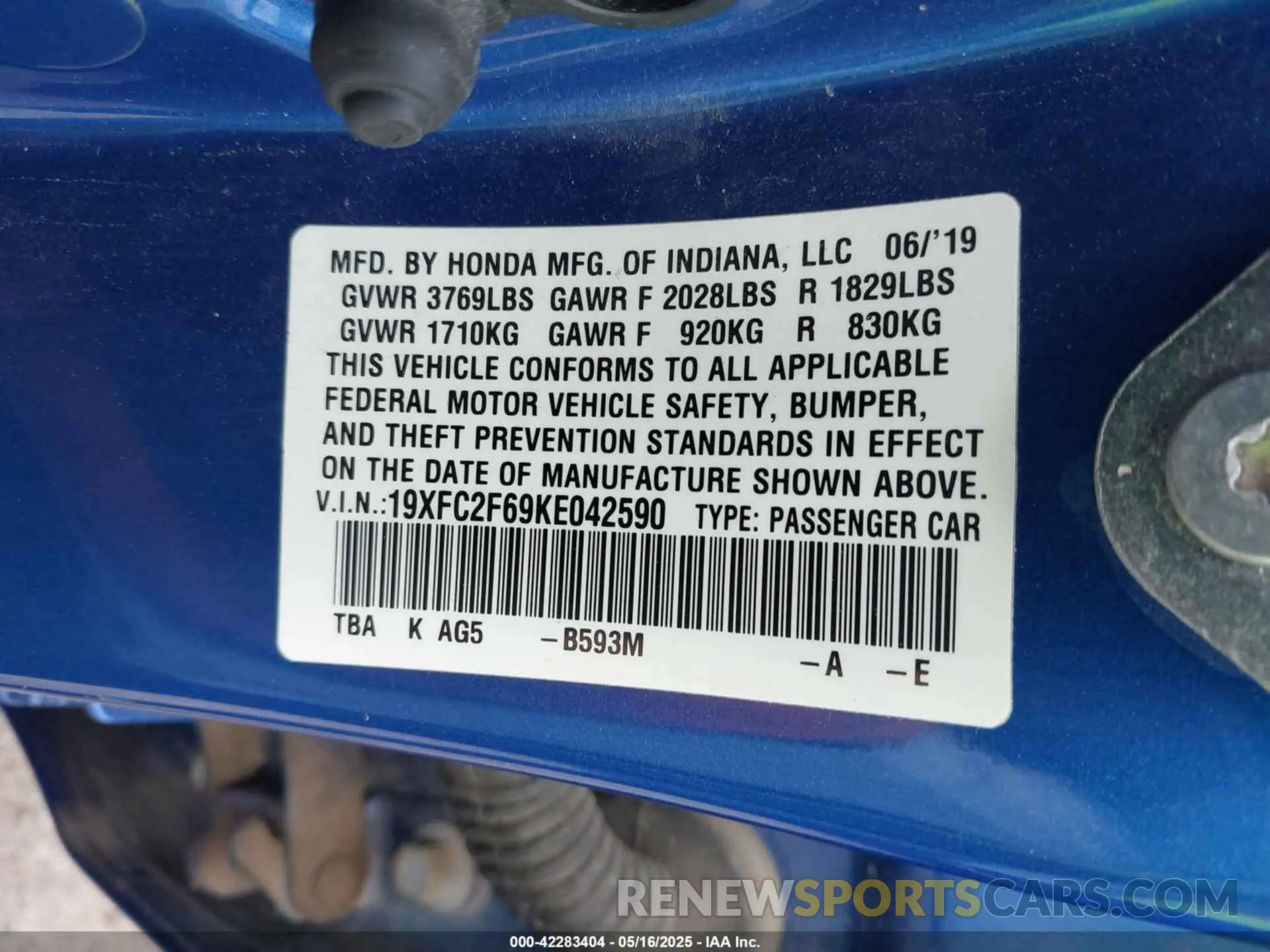 9 Photograph of a damaged car 19XFC2F69KE042590 HONDA CIVIC 2019