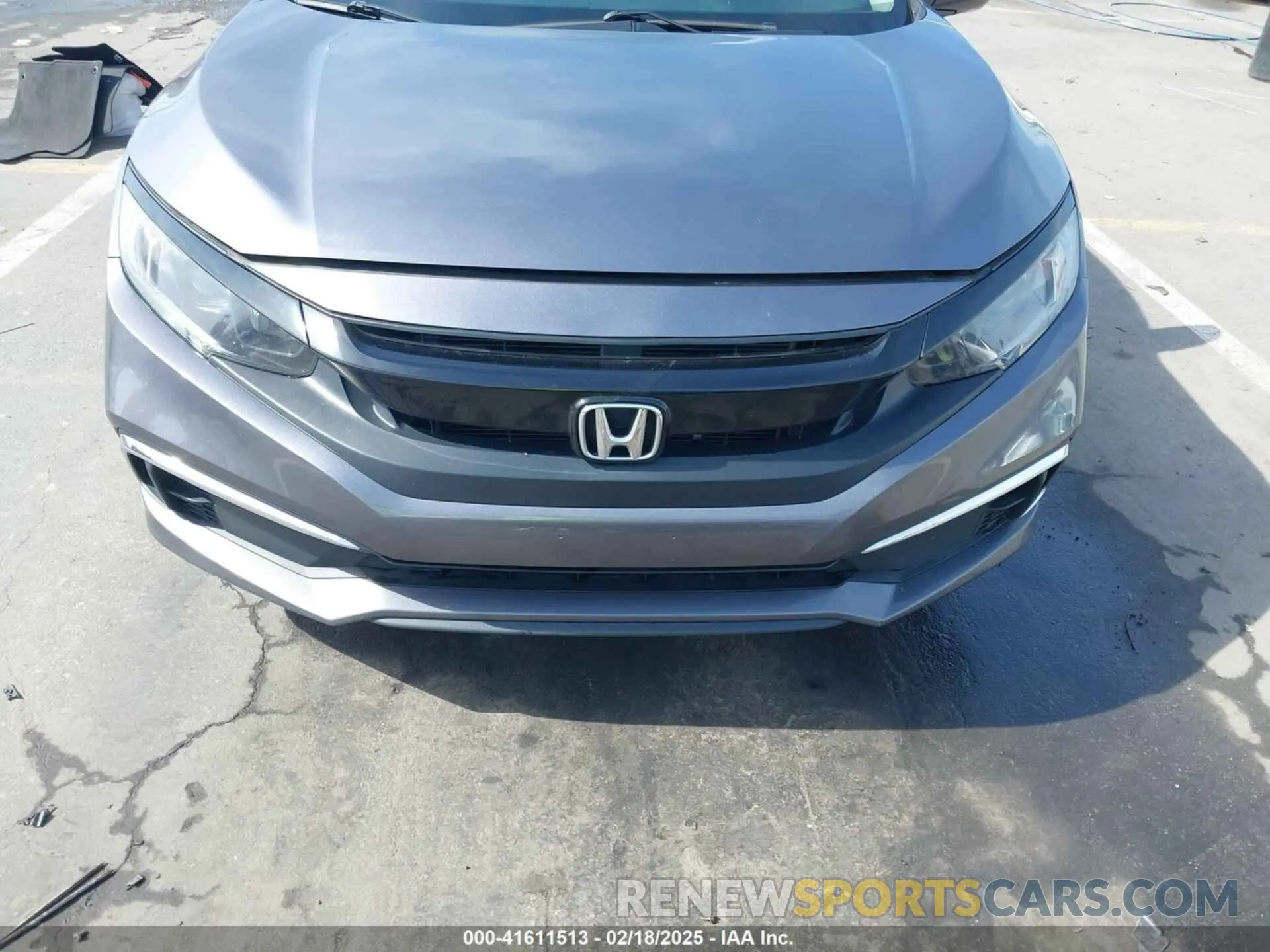 12 Photograph of a damaged car 19XFC2F69KE047109 HONDA CIVIC 2019
