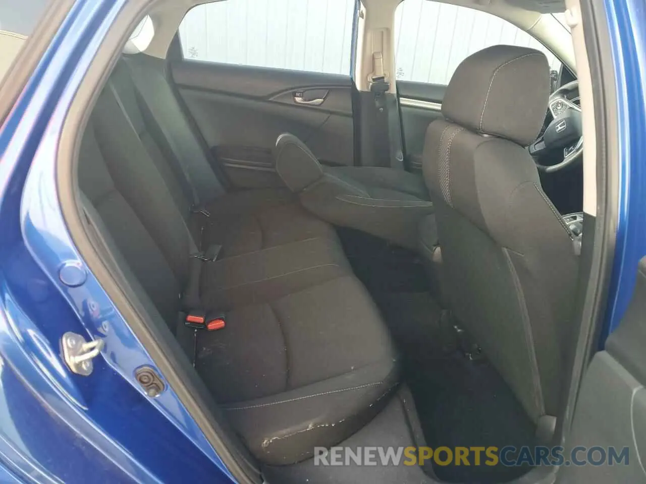 10 Photograph of a damaged car 19XFC2F69KE048907 HONDA CIVIC 2019