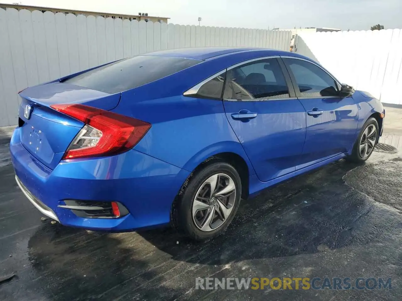 3 Photograph of a damaged car 19XFC2F69KE048907 HONDA CIVIC 2019