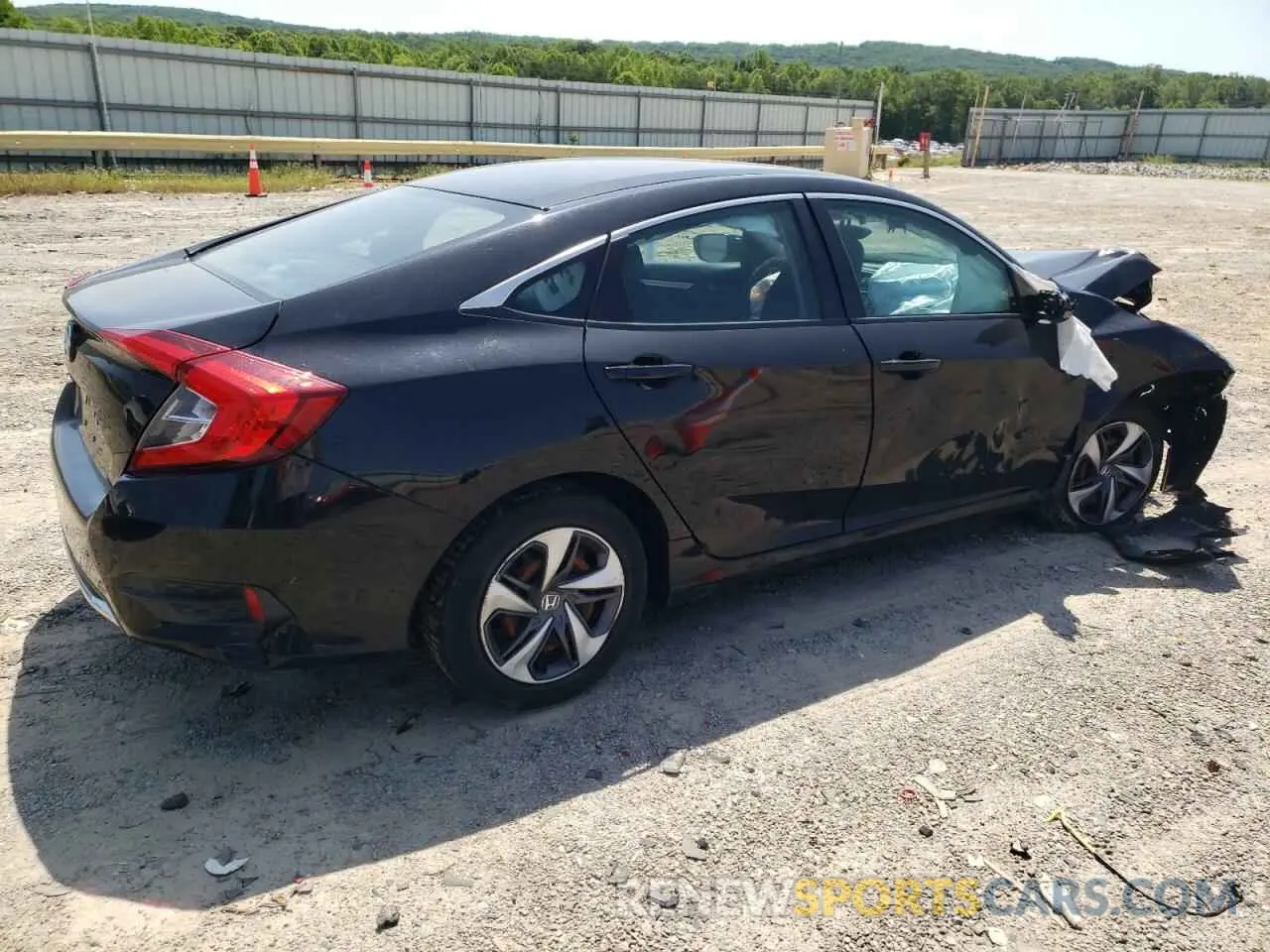 3 Photograph of a damaged car 19XFC2F69KE049362 HONDA CIVIC 2019