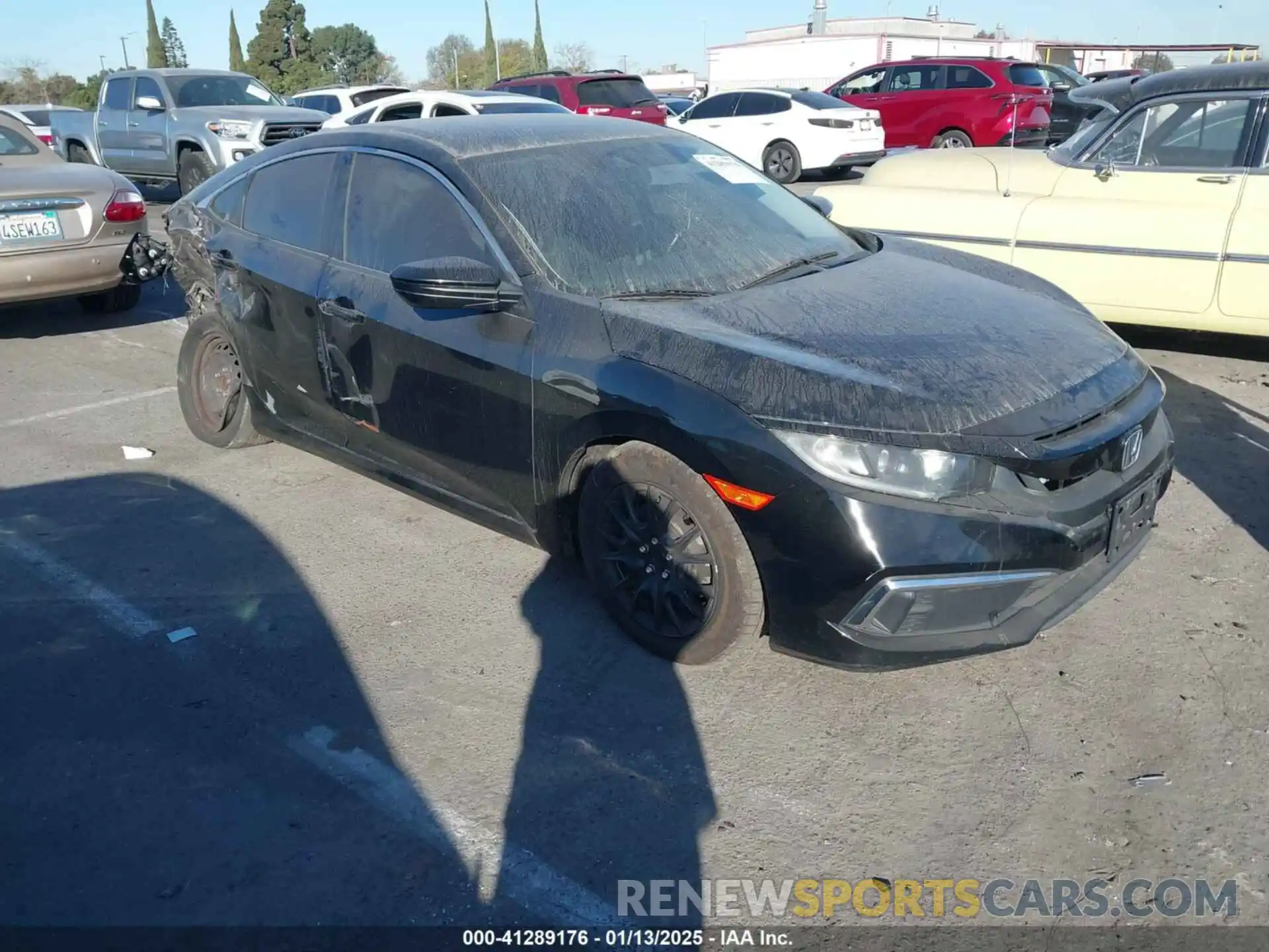 1 Photograph of a damaged car 19XFC2F69KE212091 HONDA CIVIC 2019