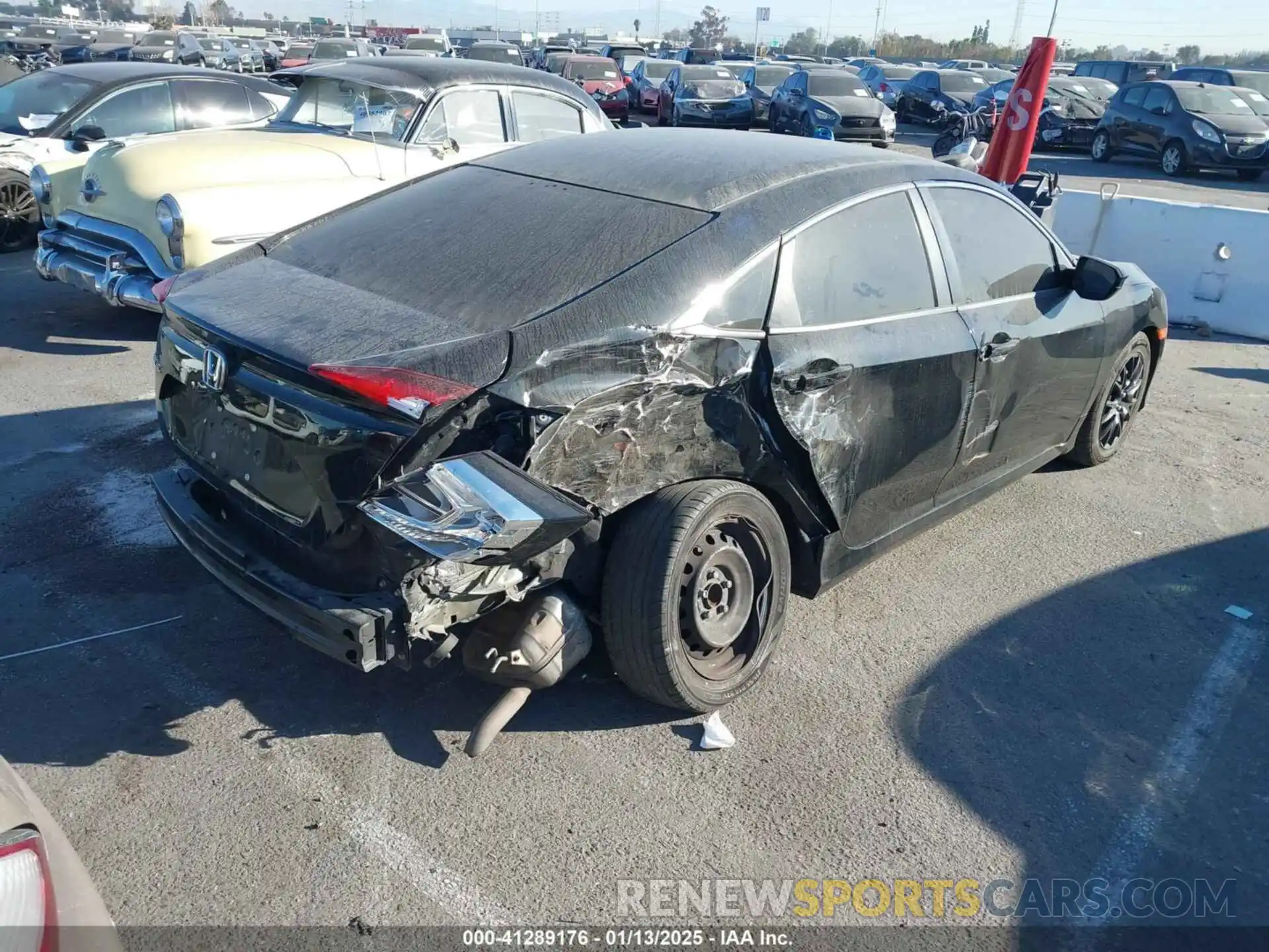 4 Photograph of a damaged car 19XFC2F69KE212091 HONDA CIVIC 2019