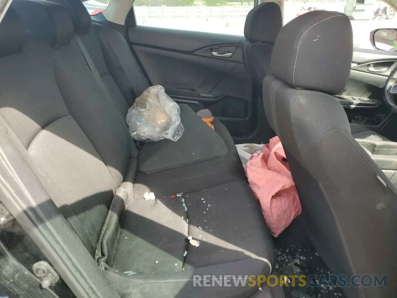 10 Photograph of a damaged car 19XFC2F6XKE010537 HONDA CIVIC 2019
