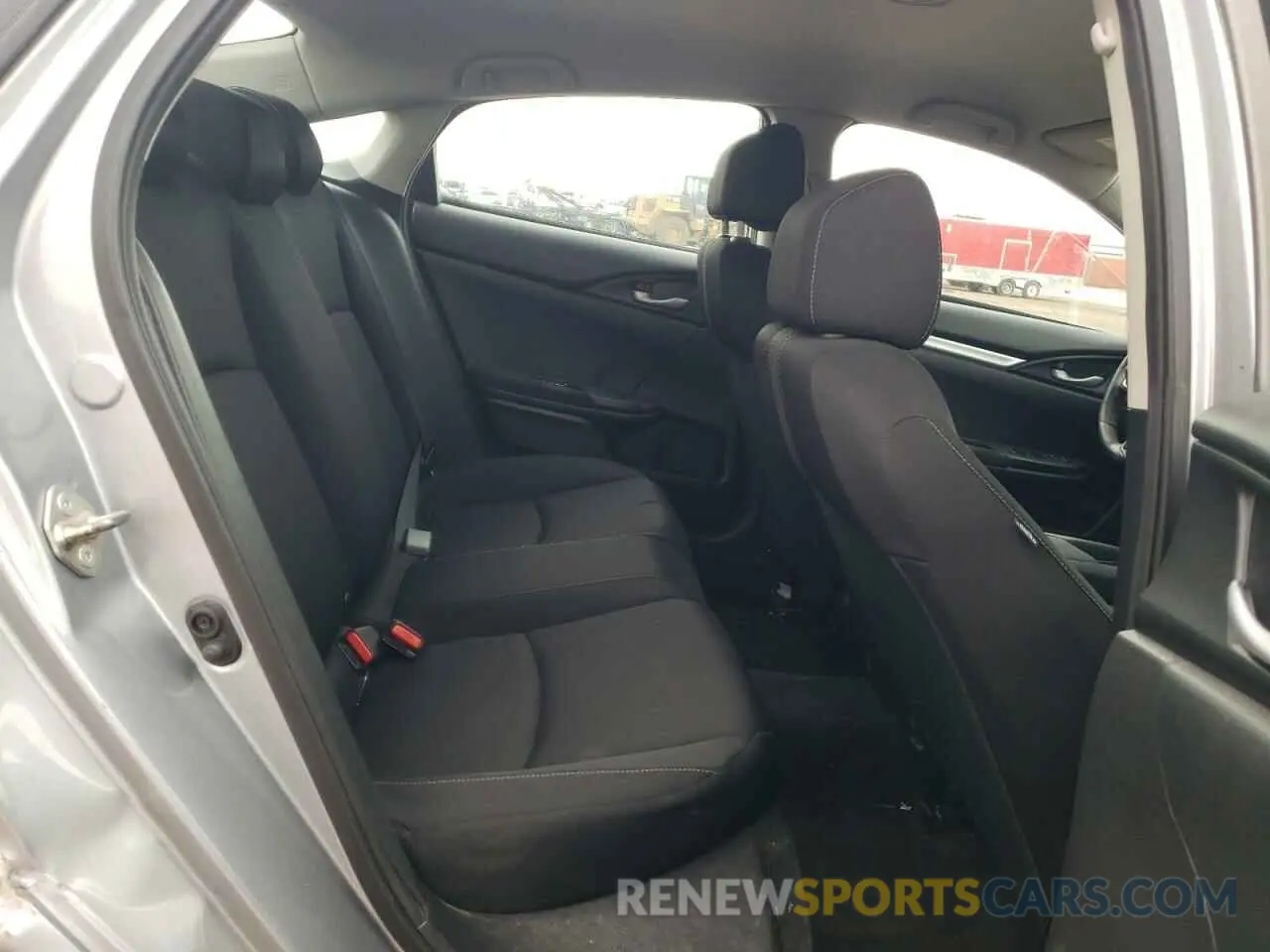 10 Photograph of a damaged car 19XFC2F6XKE017326 HONDA CIVIC 2019