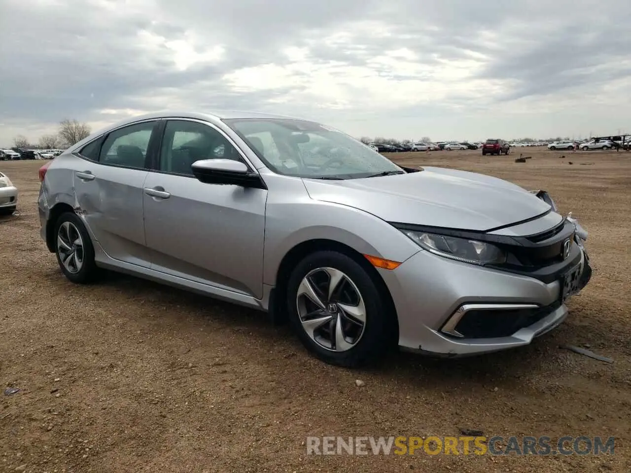 4 Photograph of a damaged car 19XFC2F6XKE017326 HONDA CIVIC 2019